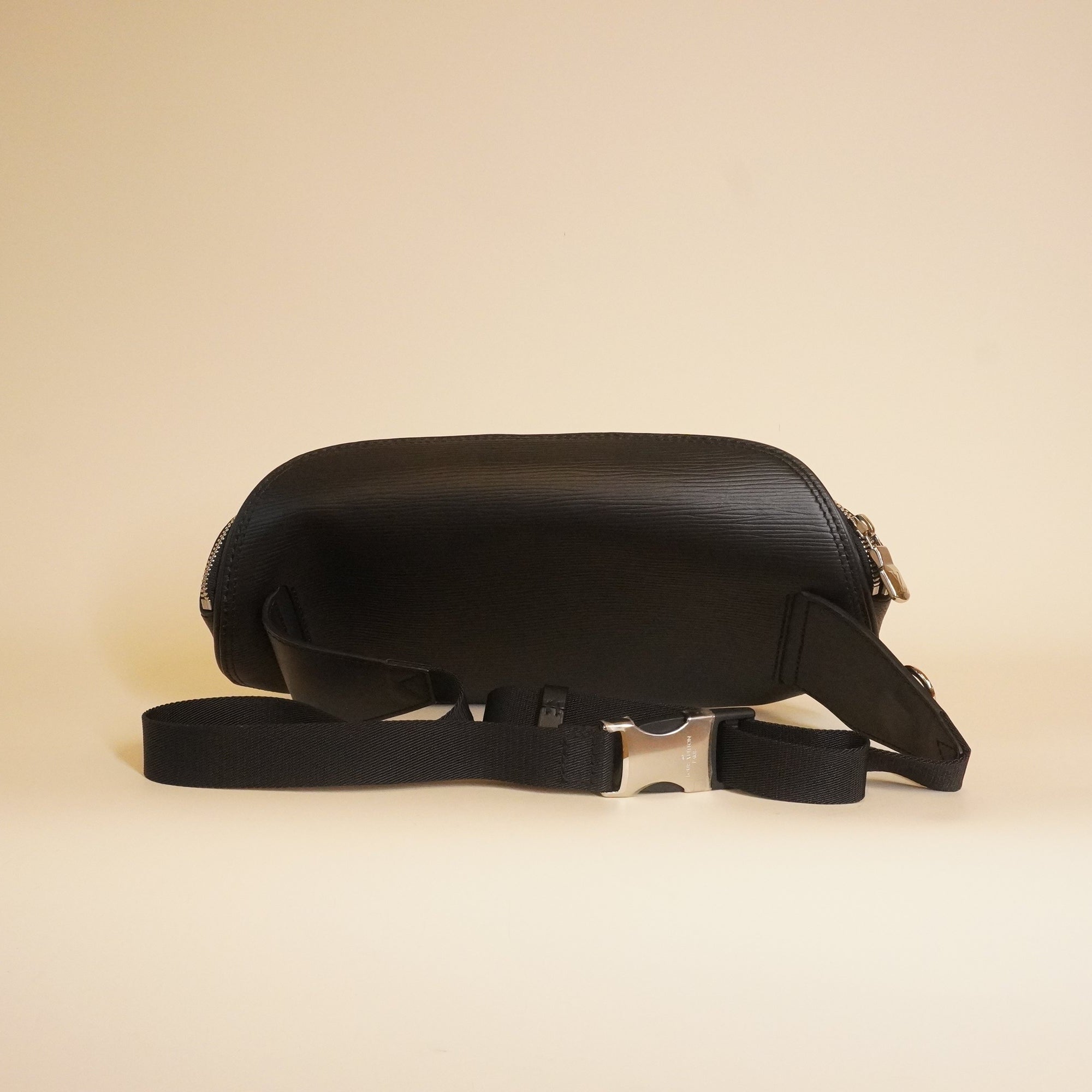 PRE-OWNED LV Epi Damier Graphite Bumbag Black