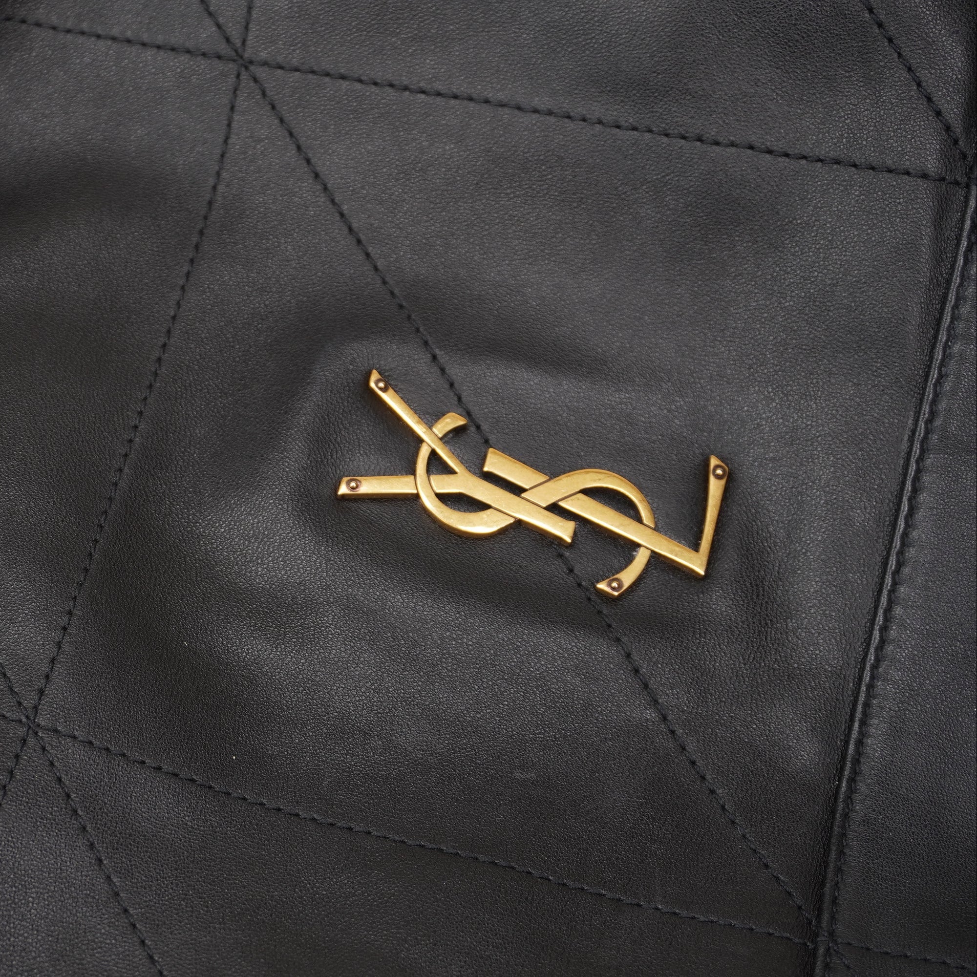  PRE-OWNED YSL Leather Jamie 4.3 Pochon Black Shoulder Bag