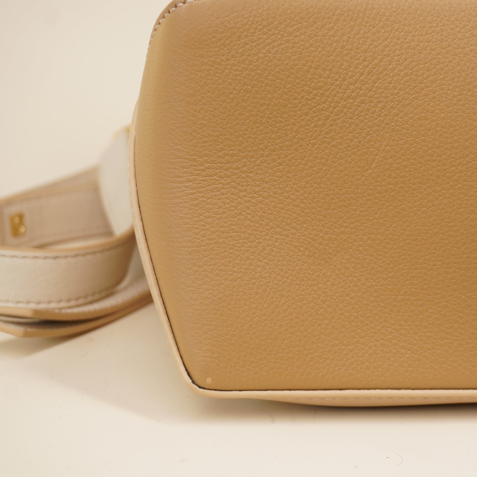 PRE-OWNED Small Leather Puzzle Edge Shoulder Bag