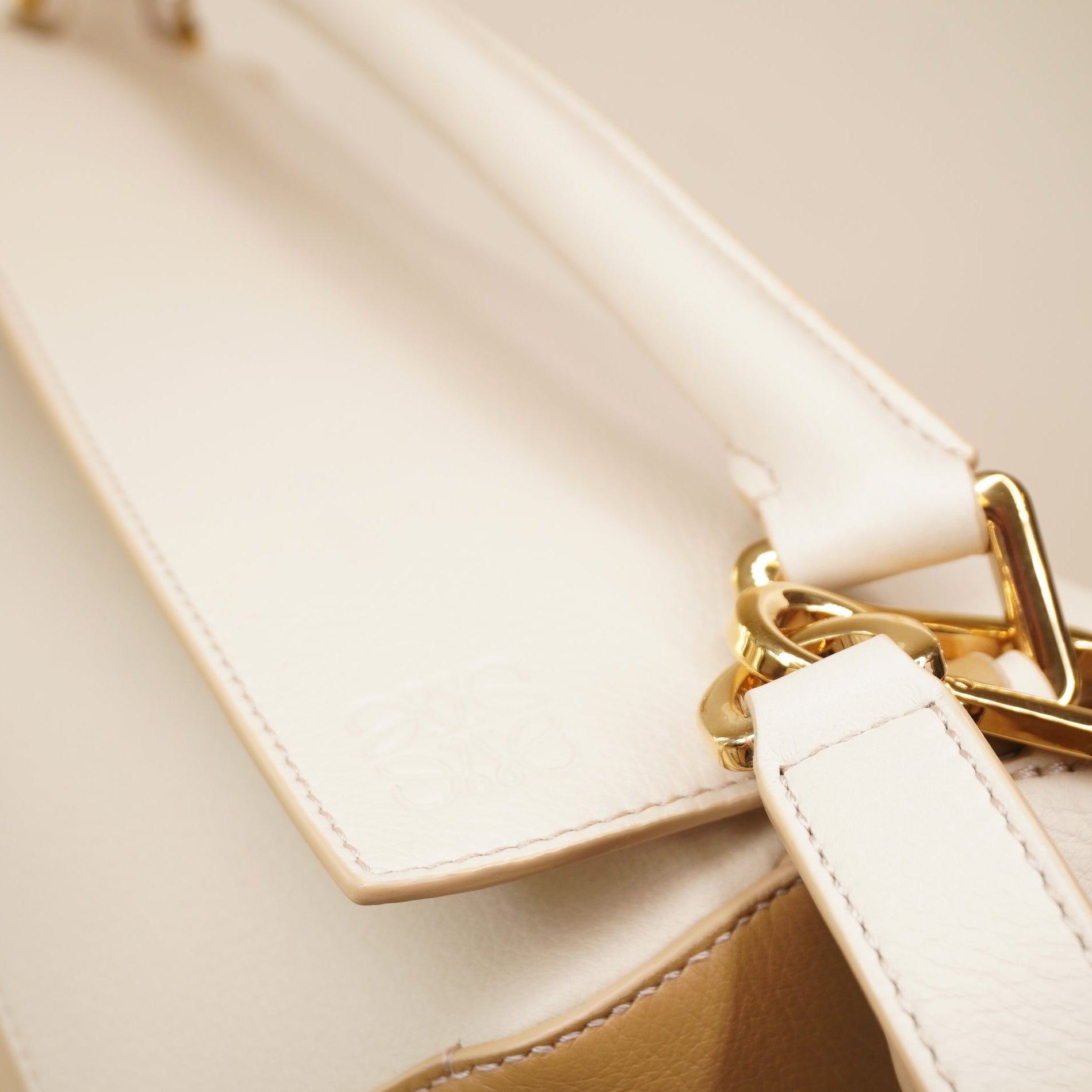 PRE-OWNED Small Leather Puzzle Edge Shoulder Bag