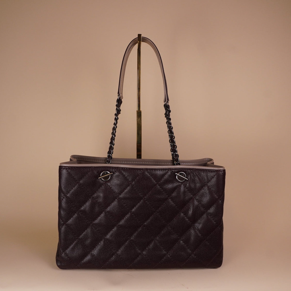 PRE-OWNED CC Caviar Quilted Shopping Tote 