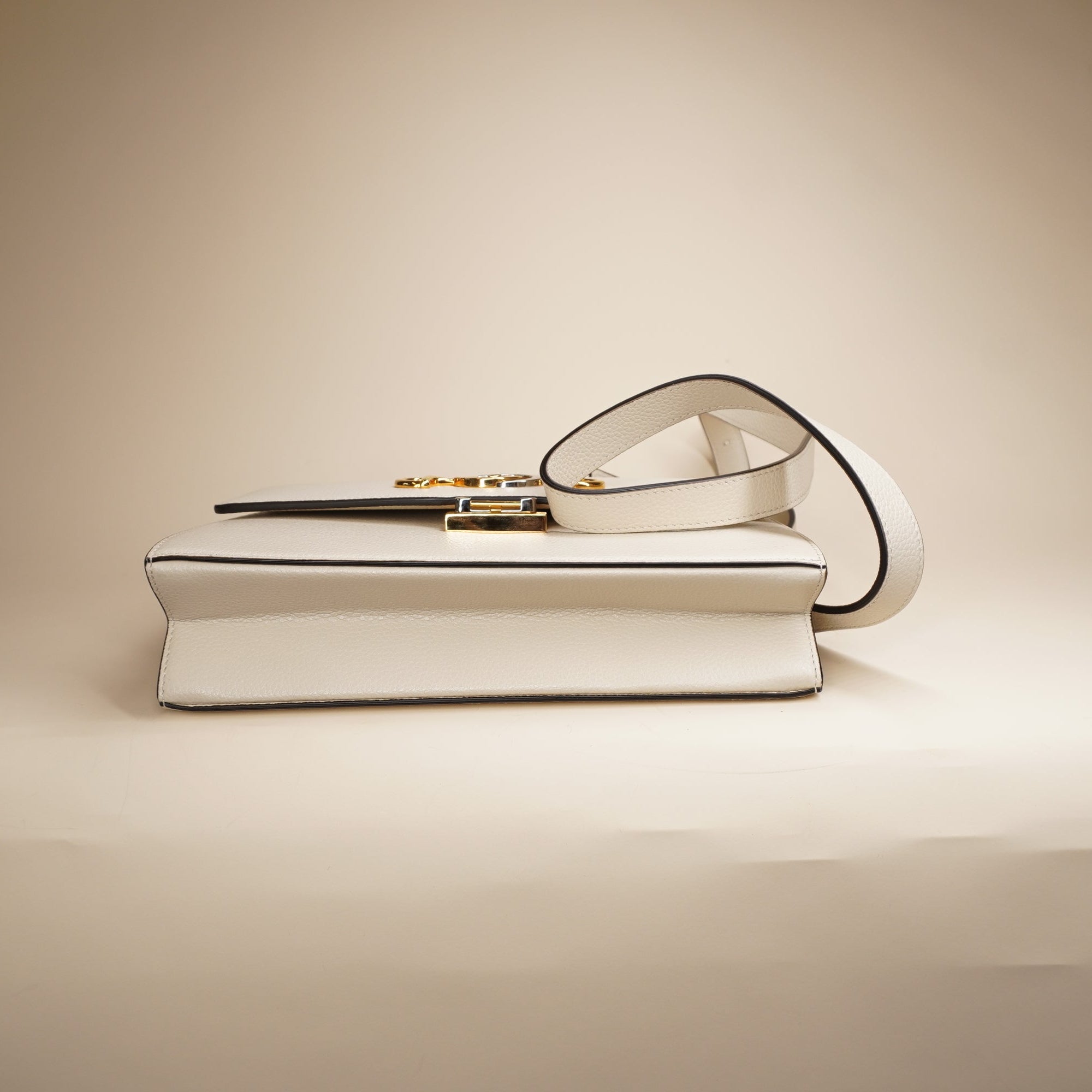 PRE-OWNED White Zummi Lether Crossbody Bag