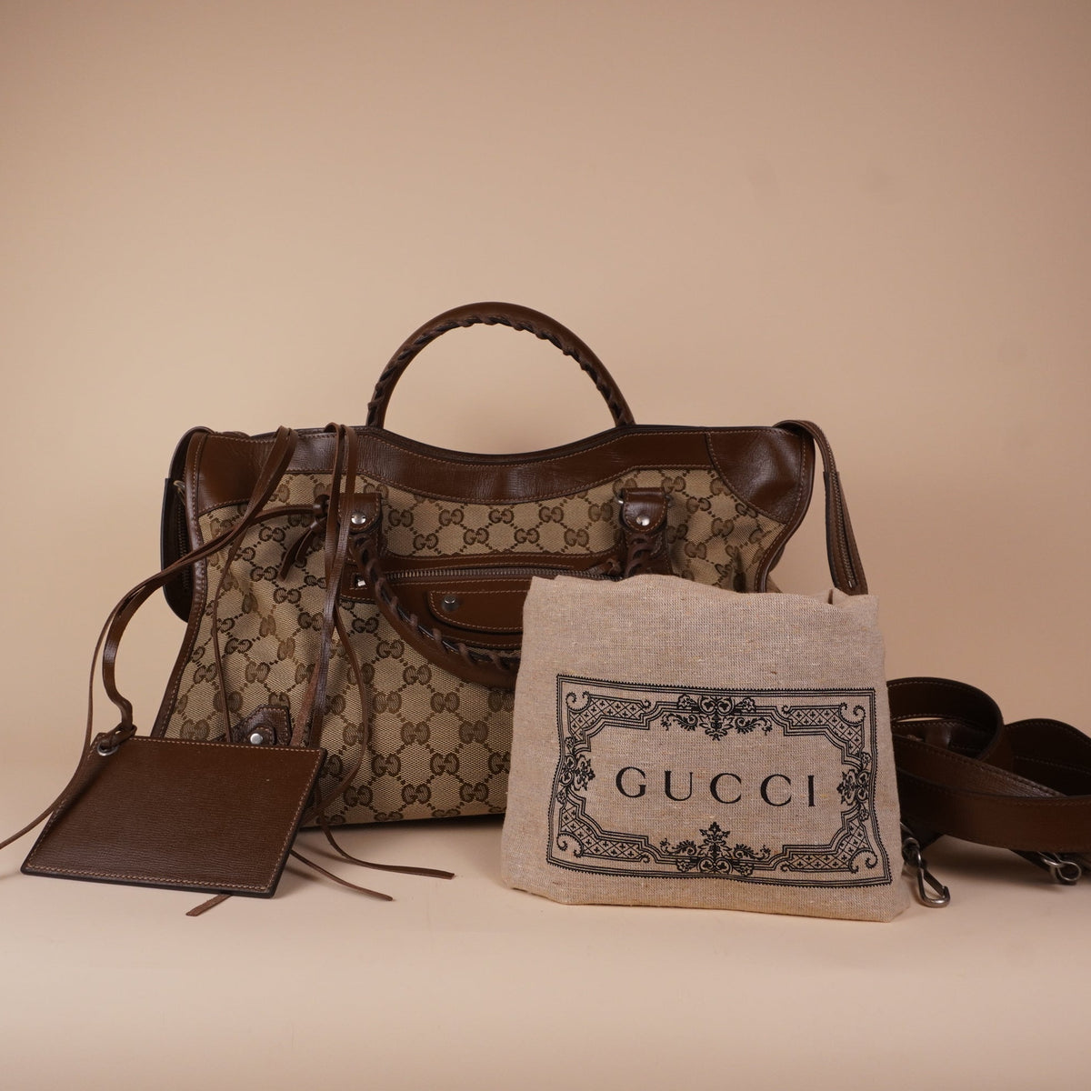 PRE-OWNED The Hacker Project GG Canvas Neo Classic City Bag