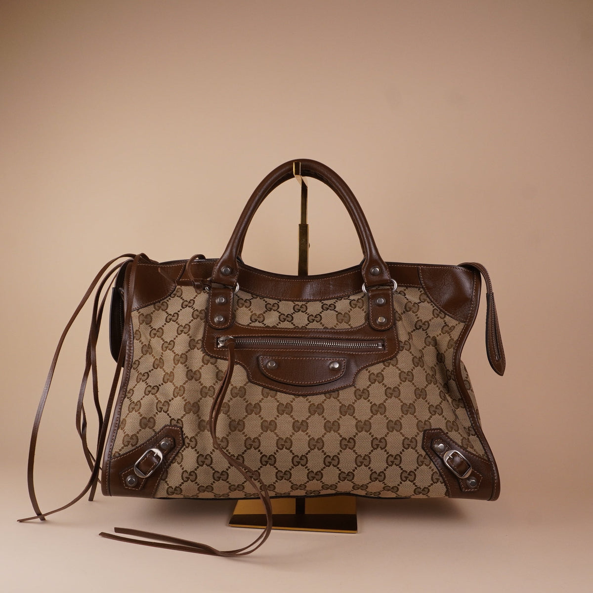 PRE-OWNED The Hacker Project GG Canvas Neo Classic City Bag