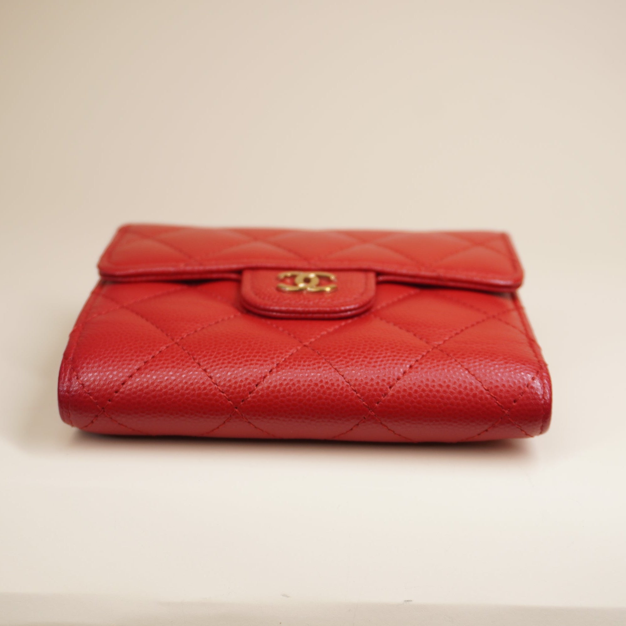 PRE-OWNED Caviar Quilted Flap Card Holder Wallet Red