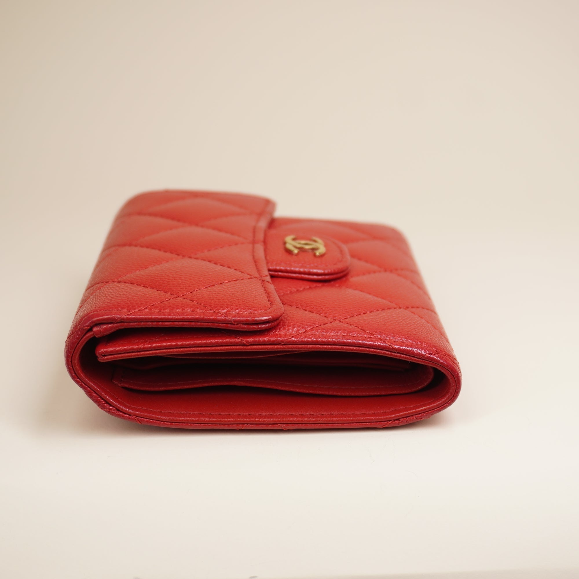 PRE-OWNED Caviar Quilted Flap Card Holder Wallet Red