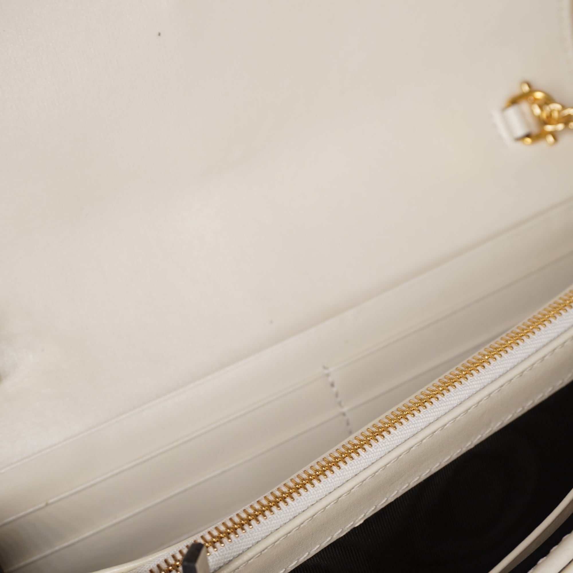 PRE-OWNED GG Jackie 1961 Continental Chain Wallet Leather Crossbody Bag