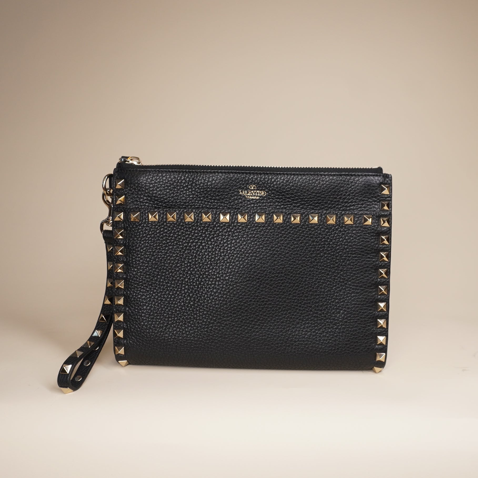 PRE-OWNED Black Grainy Rockstud Pouch