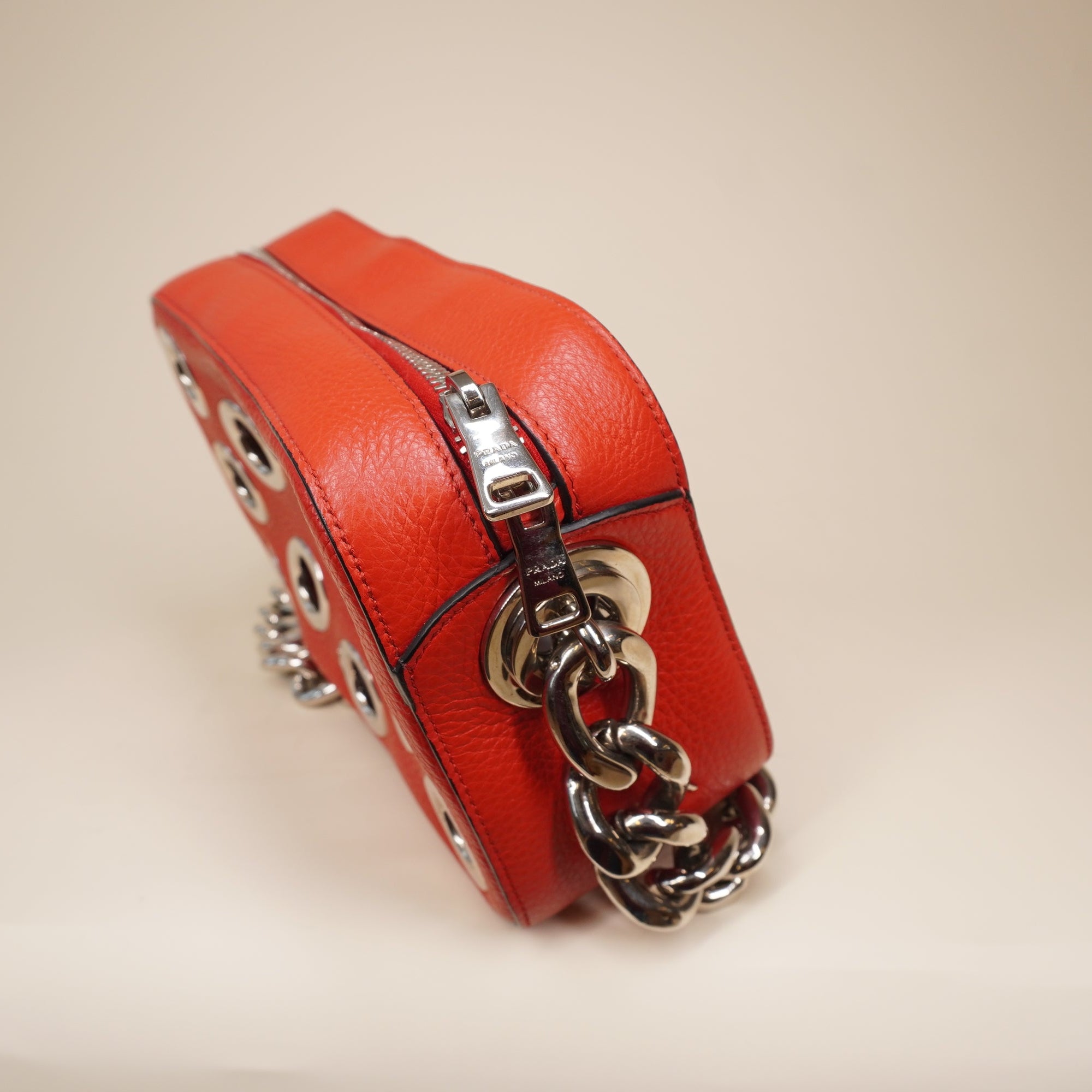 PRE-OWNED Grommet Chain Shoulder Bag Vitello Daino Small 