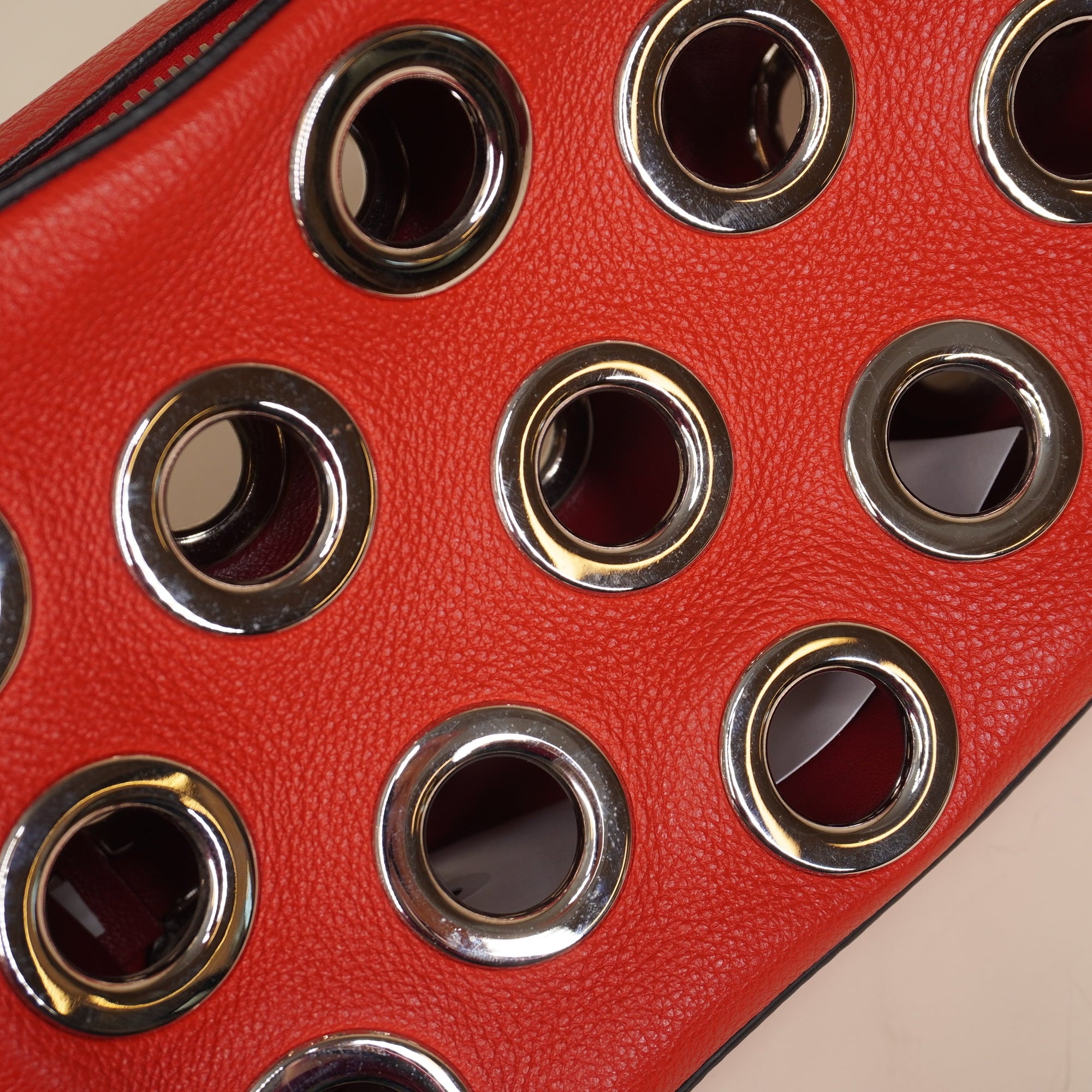 PRE-OWNED Grommet Chain Shoulder Bag Vitello Daino Small 