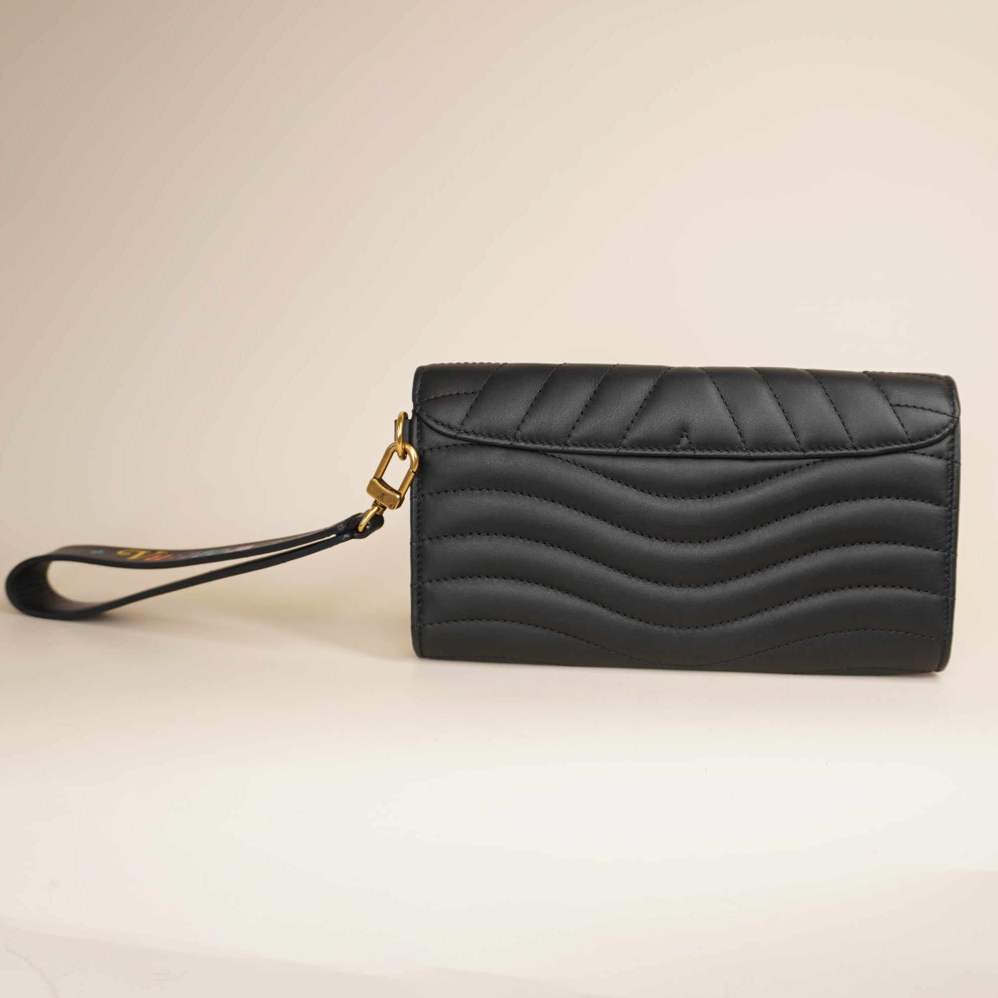 PRE-OWNED New Wave Long Wallet Limited Edition Love Lock Quilted Leather Black