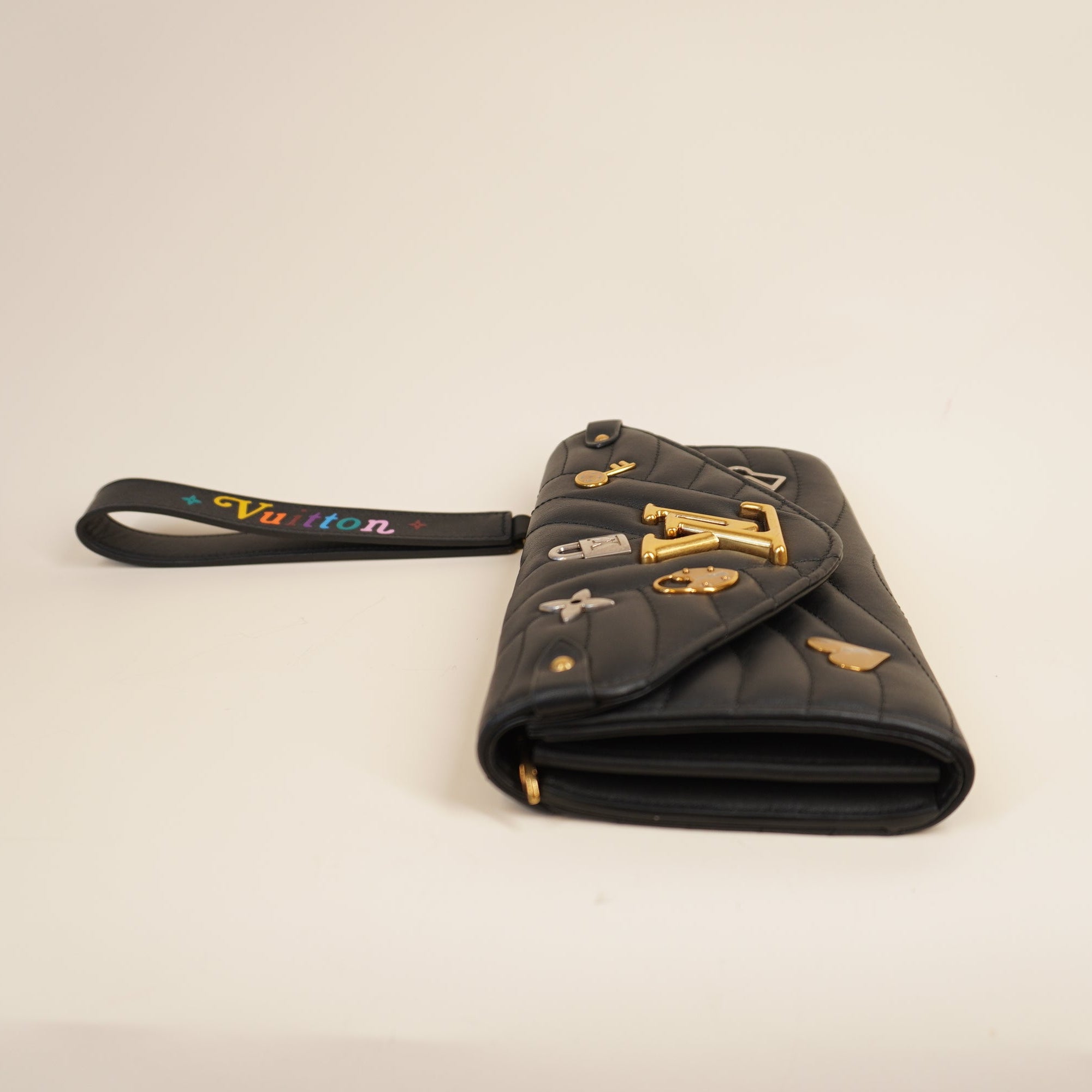 PRE-OWNED New Wave Long Wallet Limited Edition Love Lock Quilted Leather Black