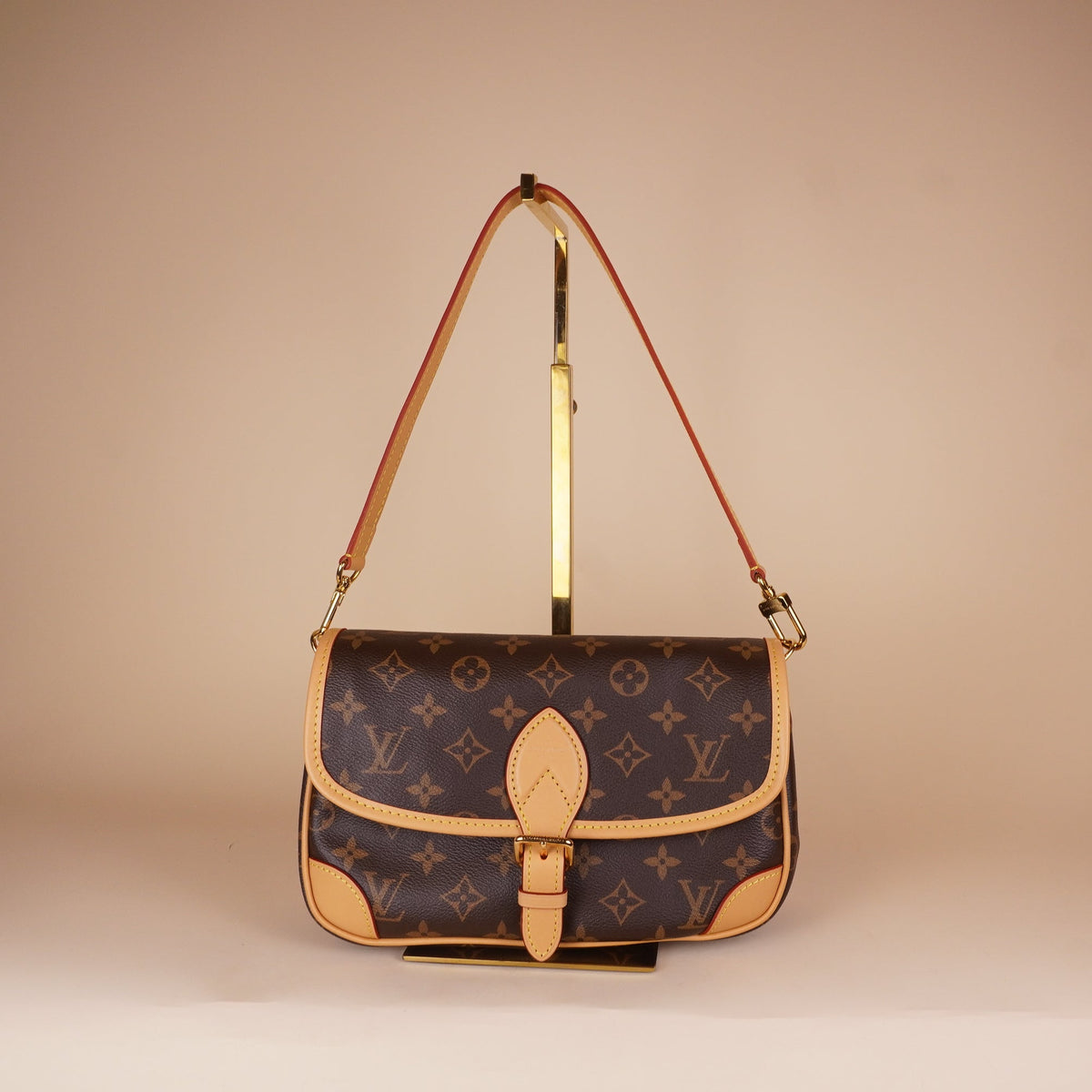PRE-OWNED LV Monogram Canvas Fuchsia Diane Bag