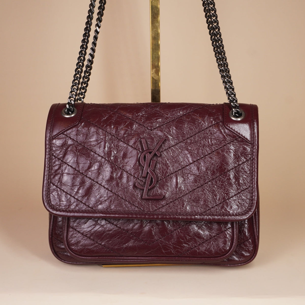 PRE-OWNED Burgundy Leather Niki Medium Shoulder Bag
