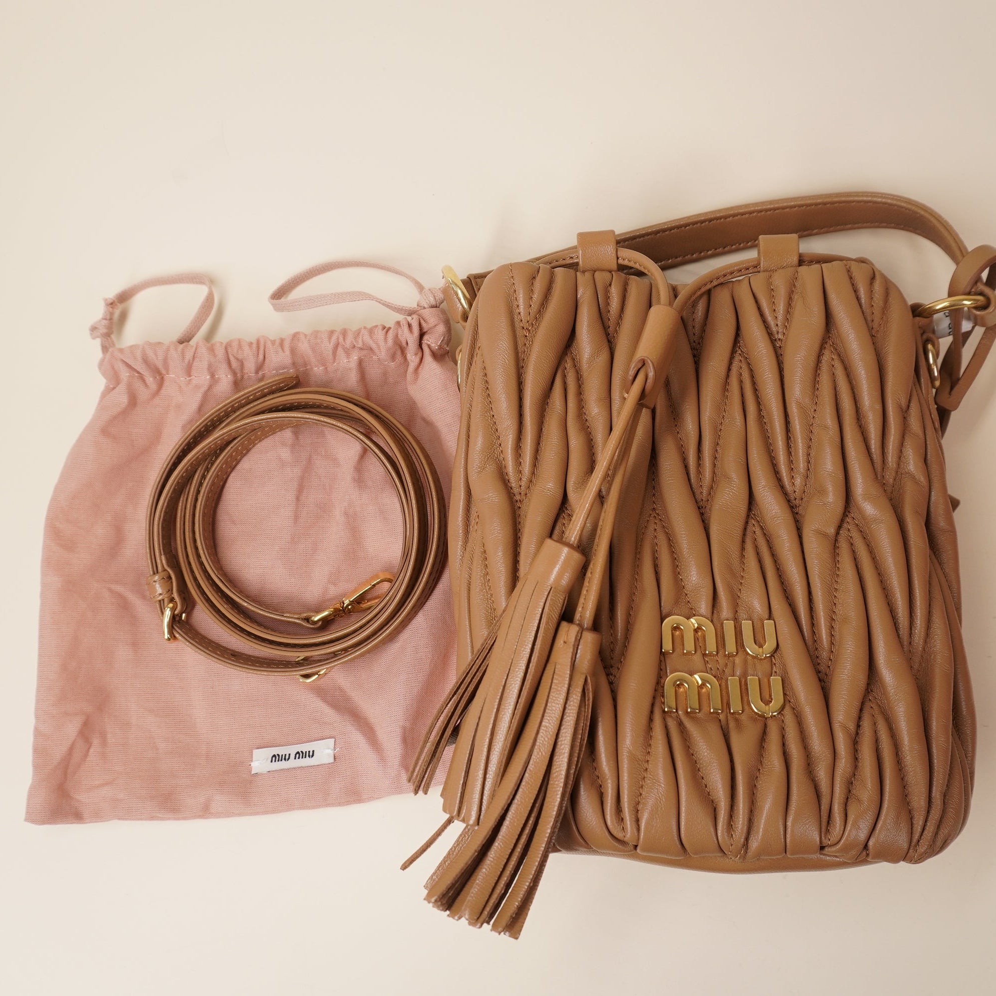 PRE-OWNED Brown Nappa Matelassé Leather Bucket Shoulder Bag