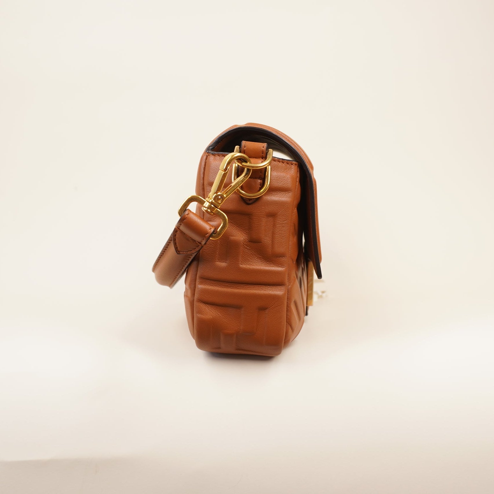 PRE-OWNED FF Baguette Brown Calfskin Medium Shoulder Bag