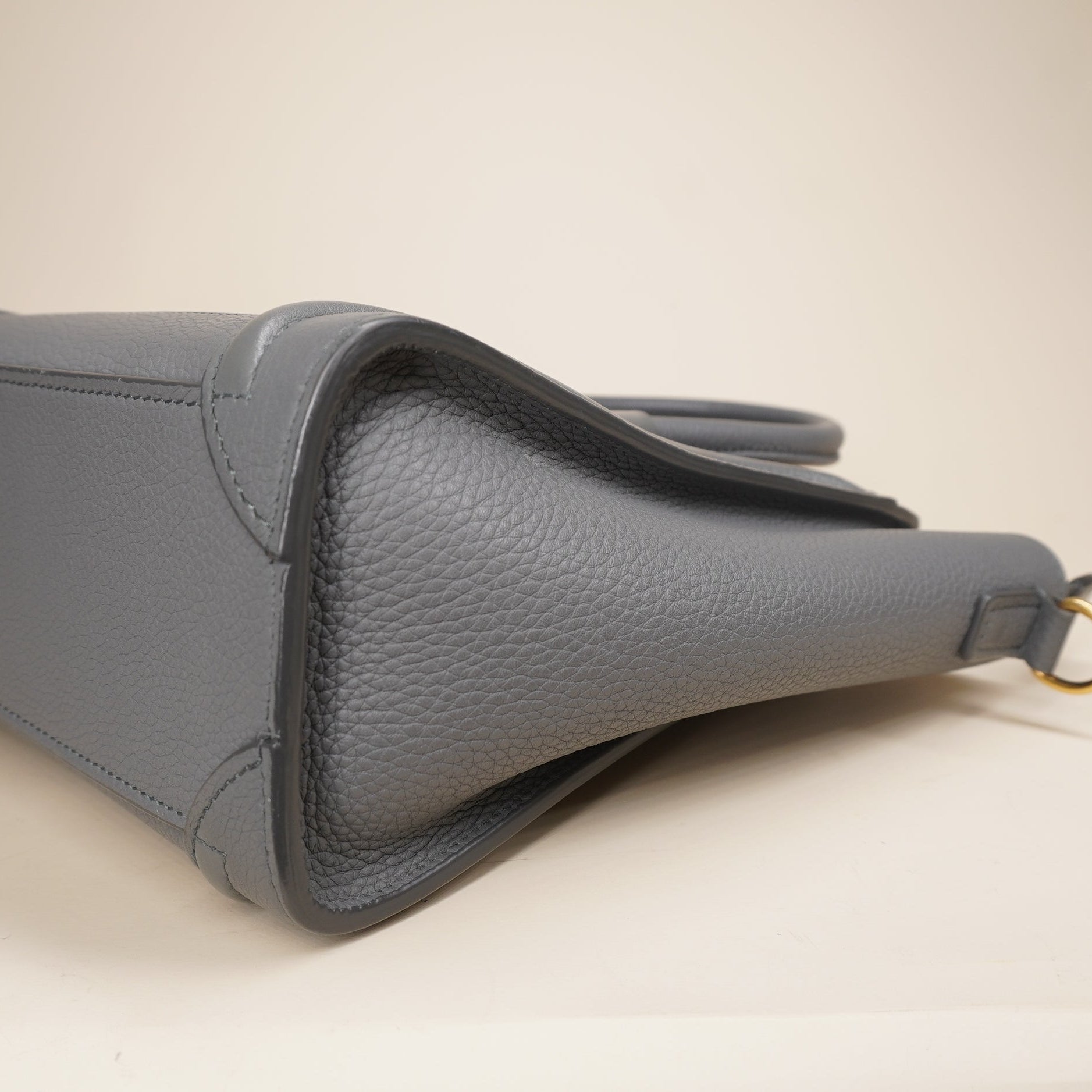 PRE-OWNED Luggage Bag Grainy Leather Nano Grey Shoulder Bag