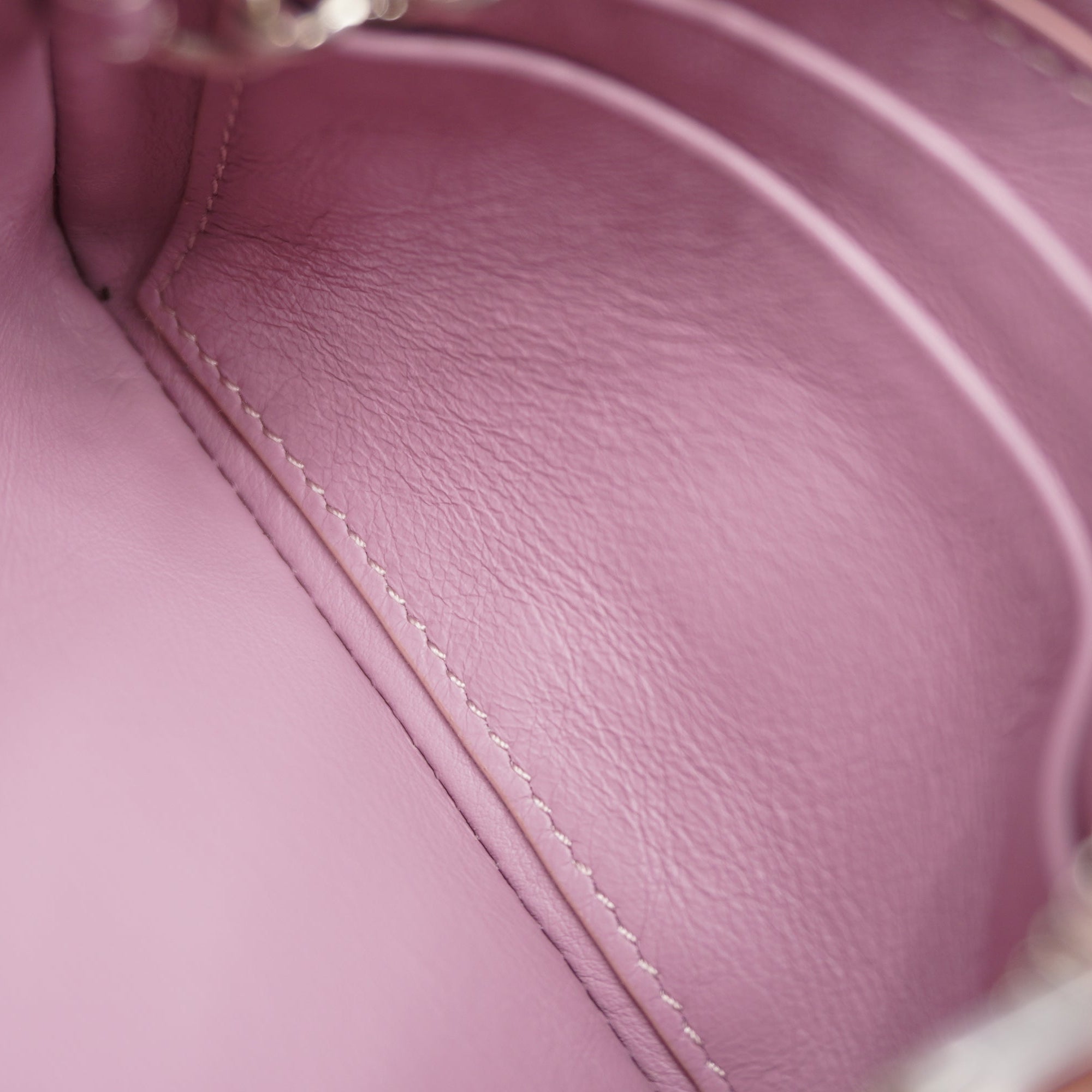 PRE-OWNED 2018 Bicolor Solo Key Pouch Wallet