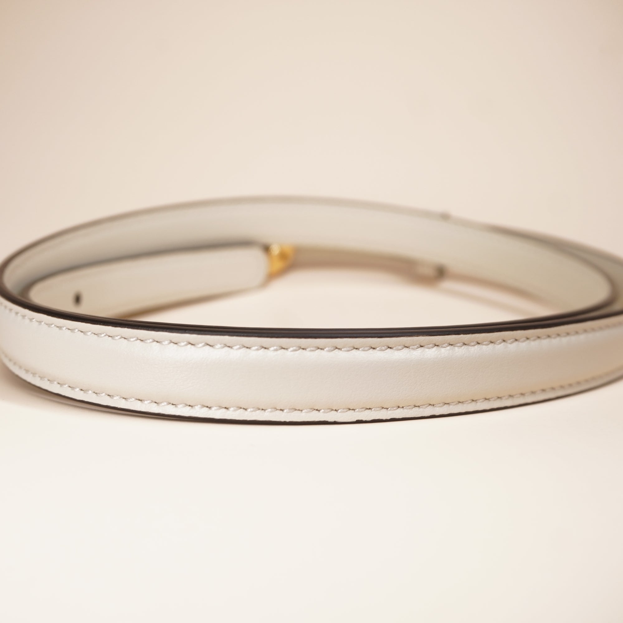 PRE-OWNED GG Belt Cream Leather 80/32