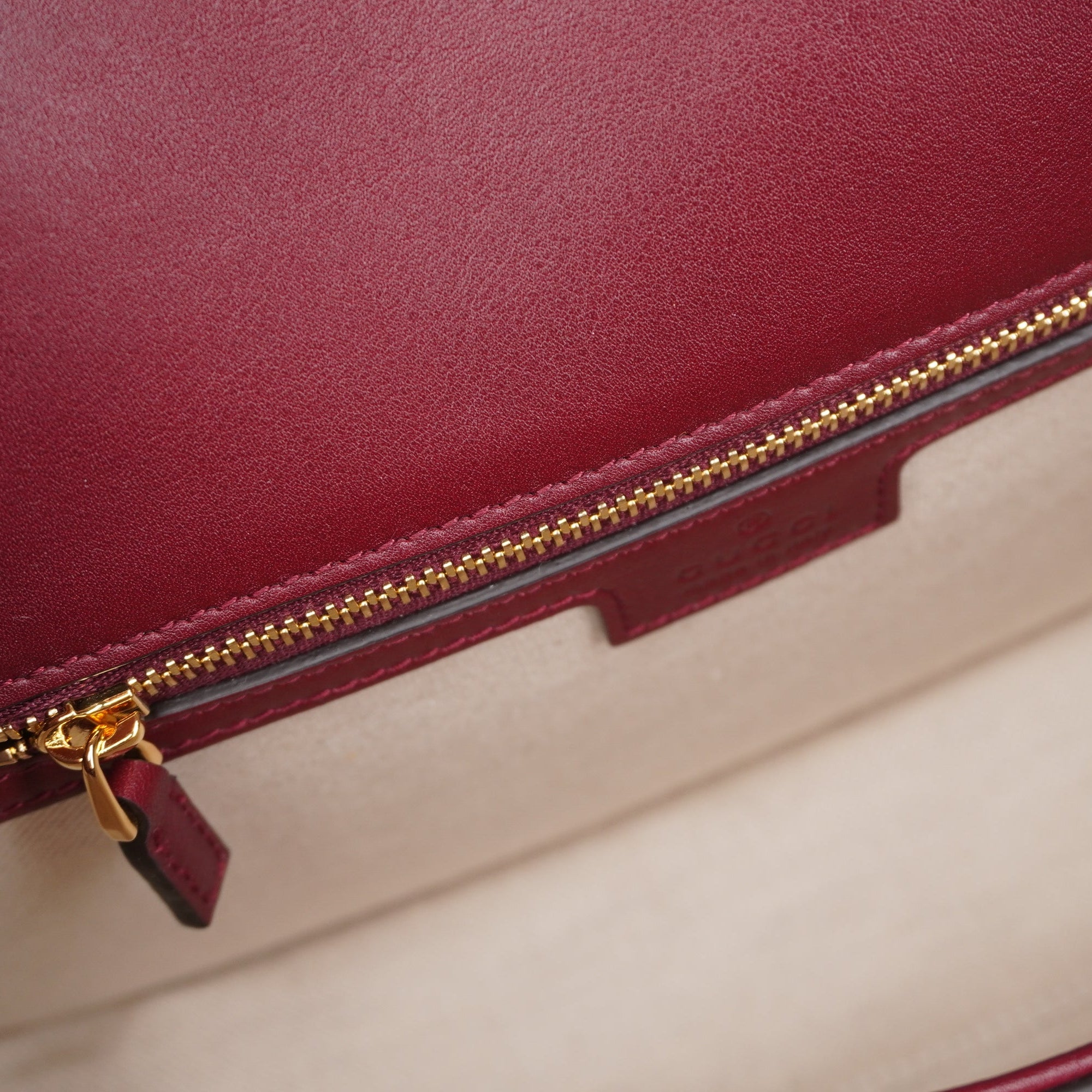 PRE-OWNED GG Blondie Medium Handbag Leather Shoulder Bag