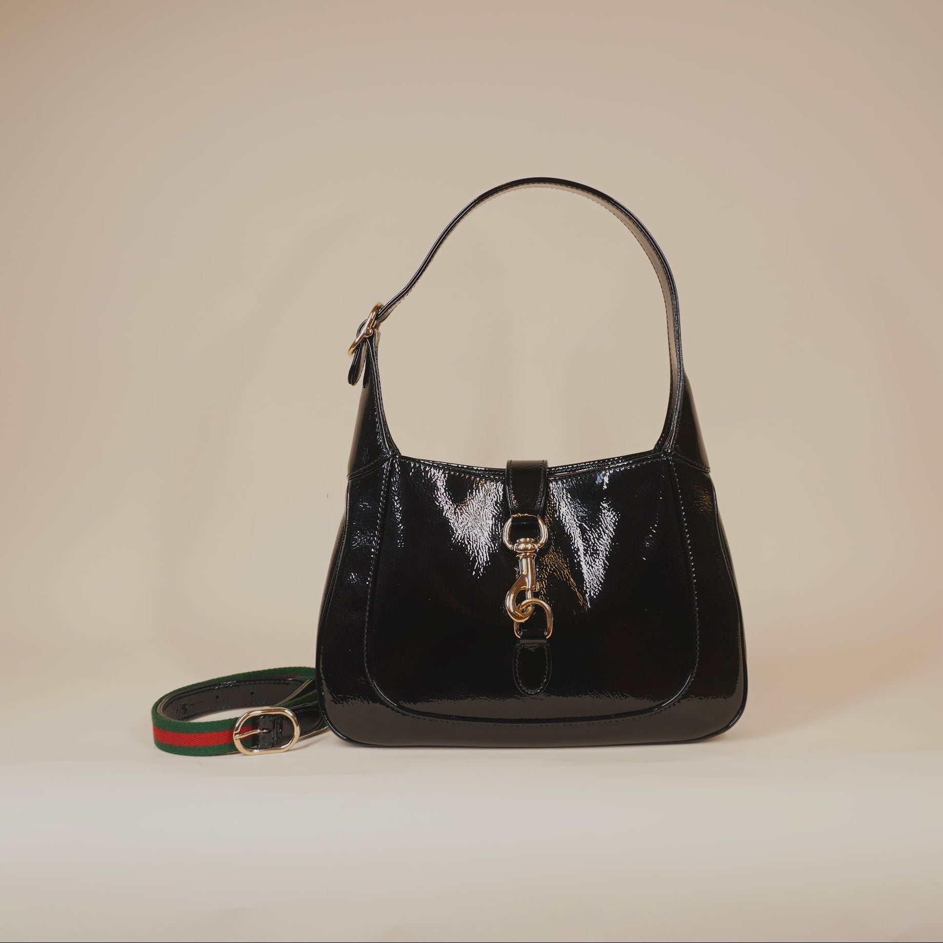 PRE-OWNED Jackie 1961 Small Black Patent Leather Shoulder Bag