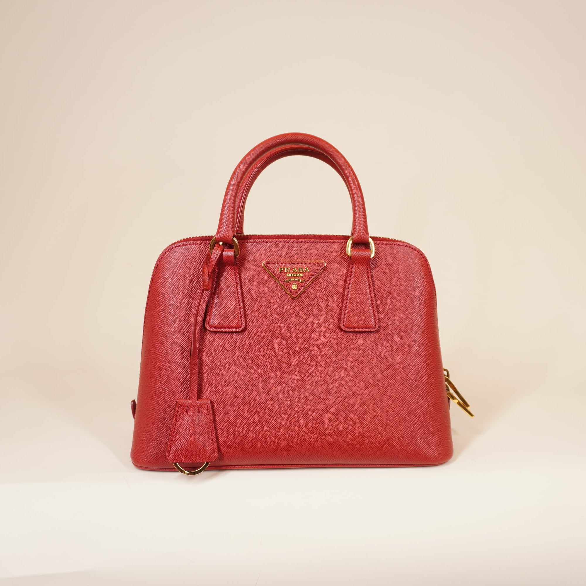 PRE-OWNED Red Galleria Saffiano Leather Shoulder Bag