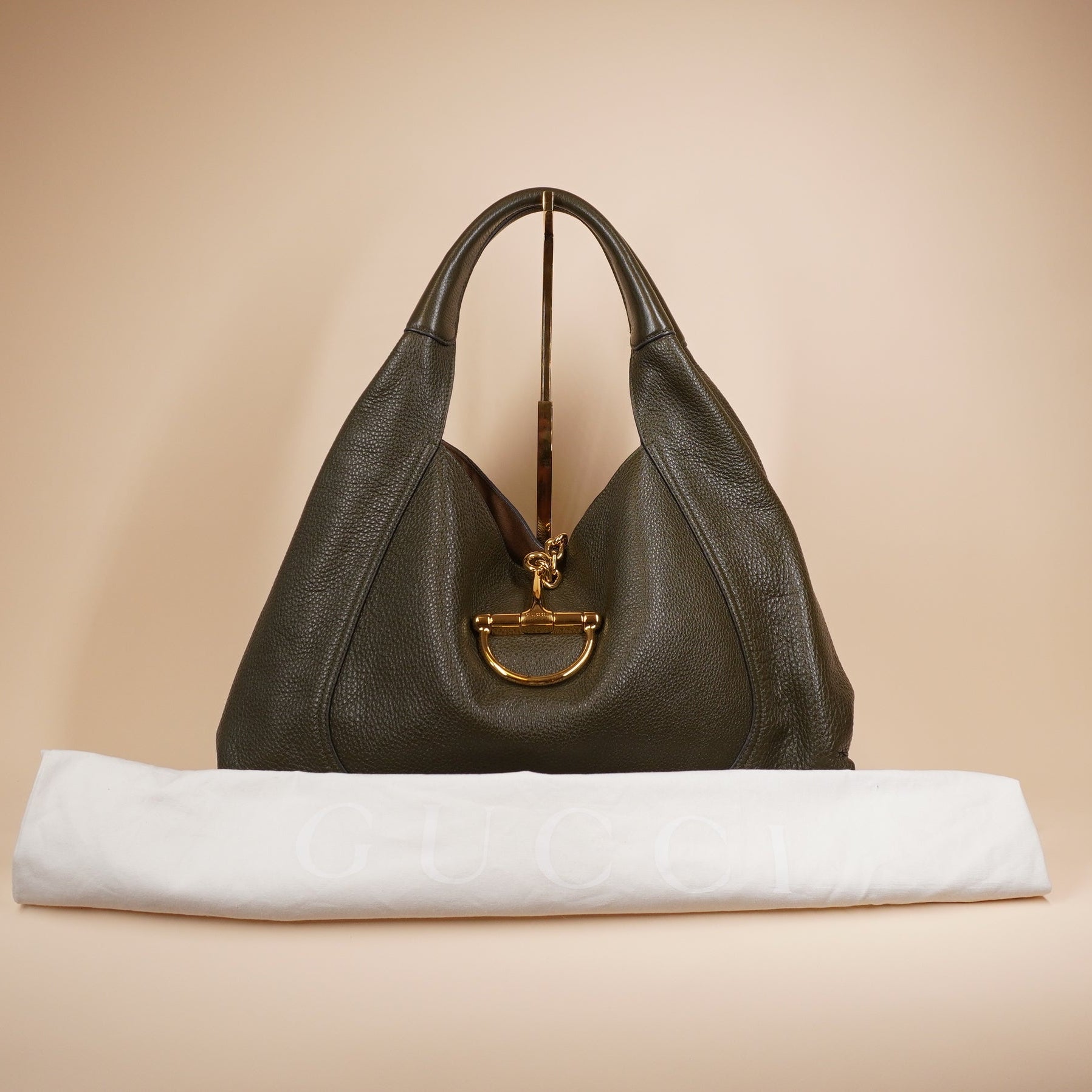 PRE-OWNED GG Softbit Maxi Dark Grenn Leather Shoulder Bag