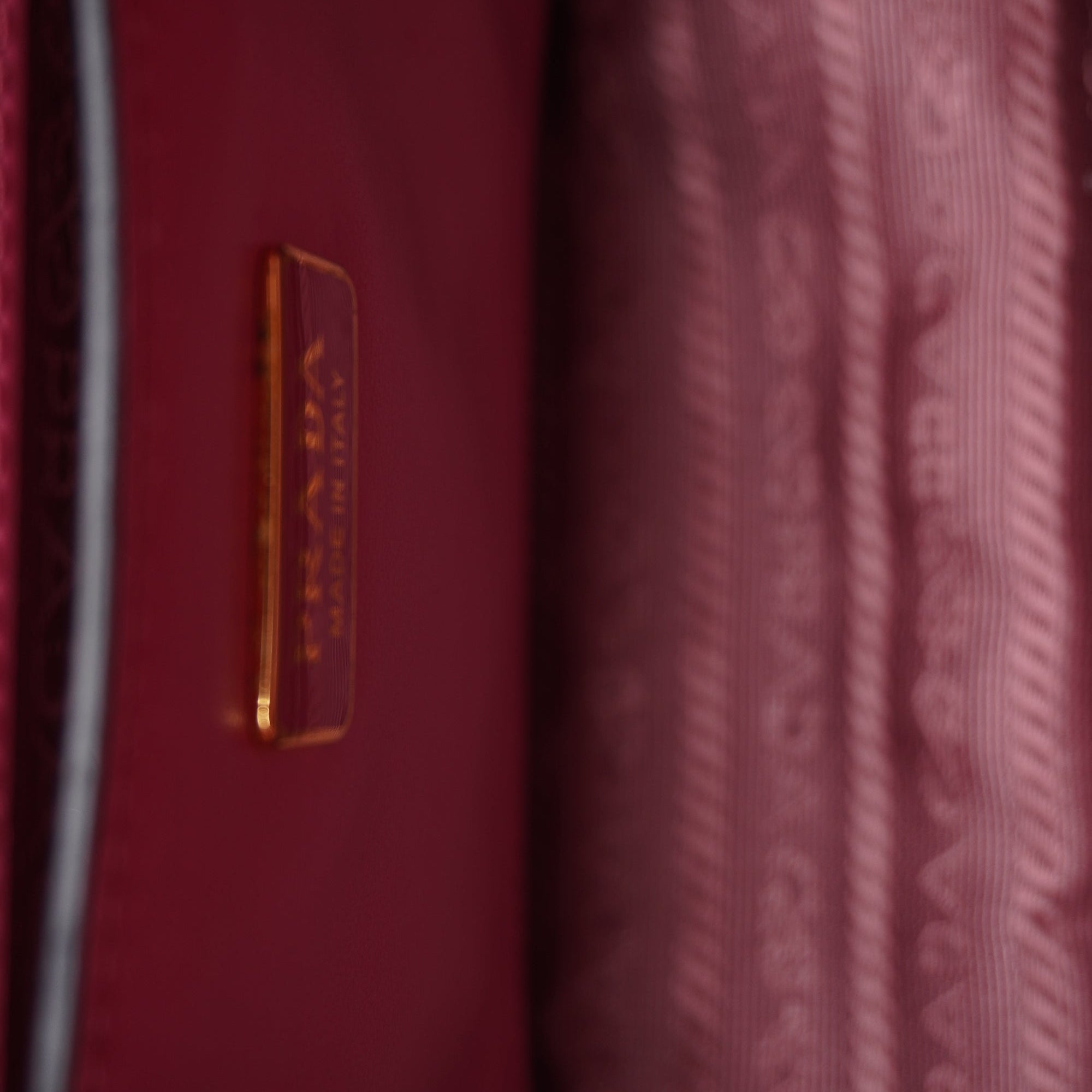 PRE-OWNED Emblème Saffiano Leather Pink Shoulder Bag