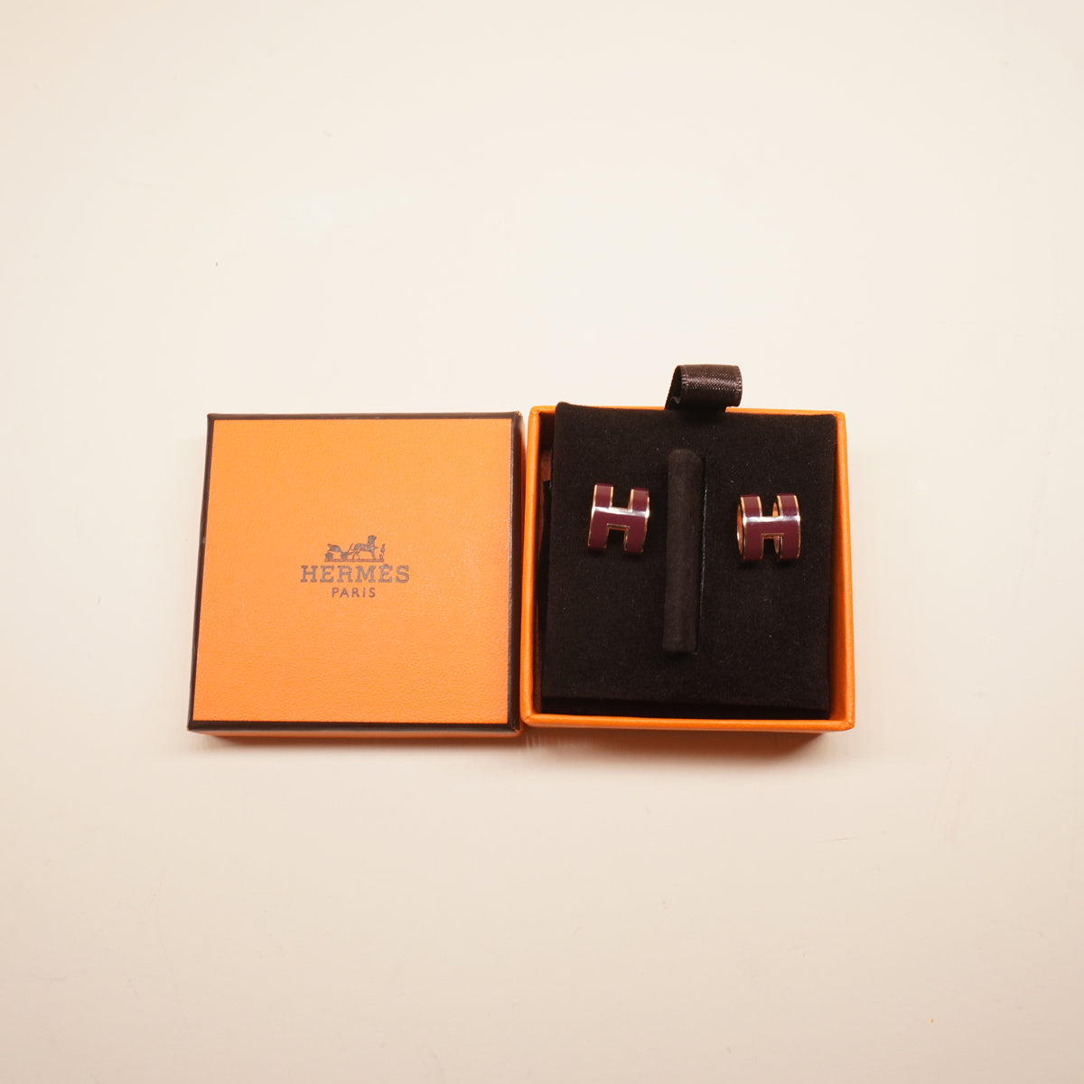 PRE-OWNED Gold Lacquered Pop H Earrings Rouge H