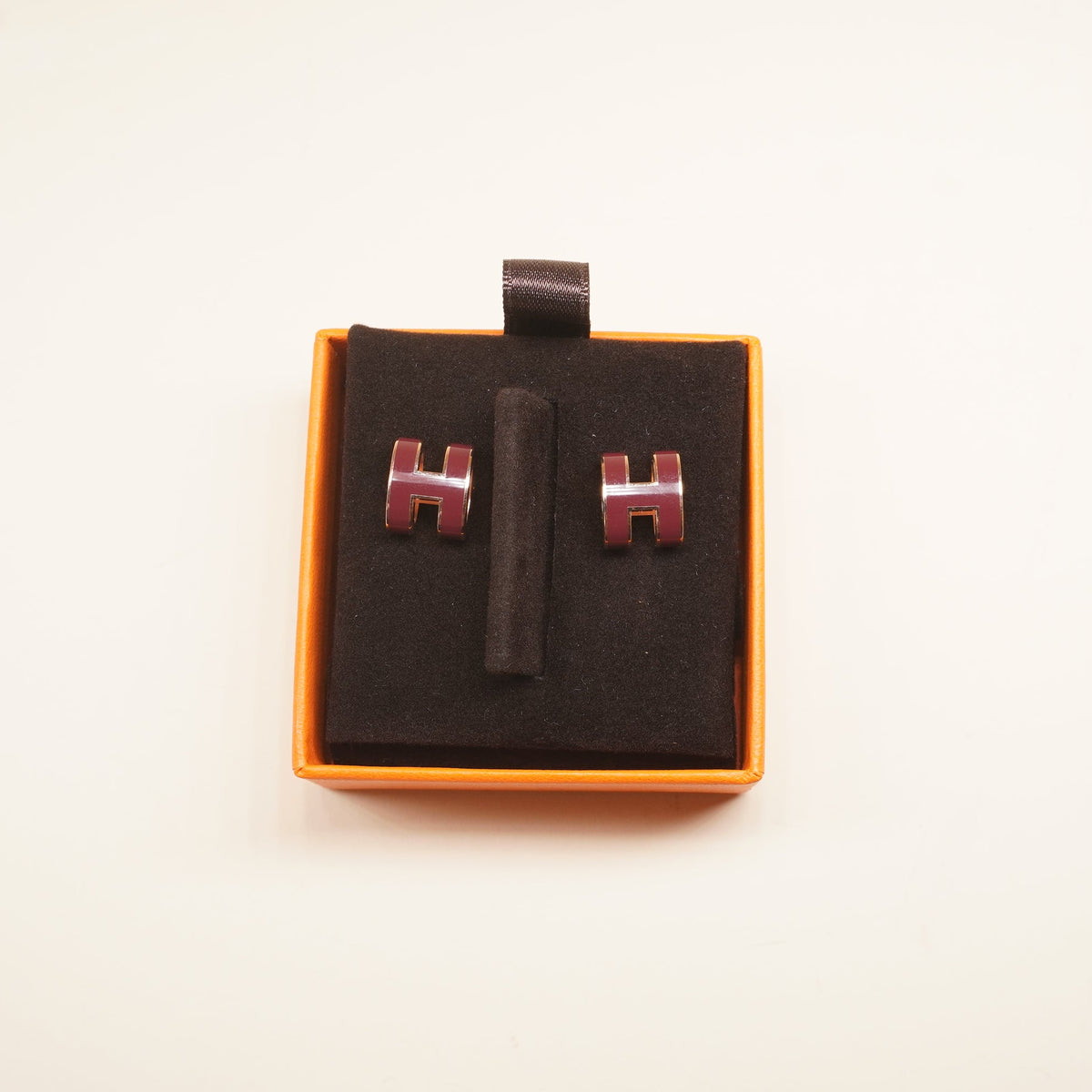 PRE-OWNED Gold Lacquered Pop H Earrings Rouge H