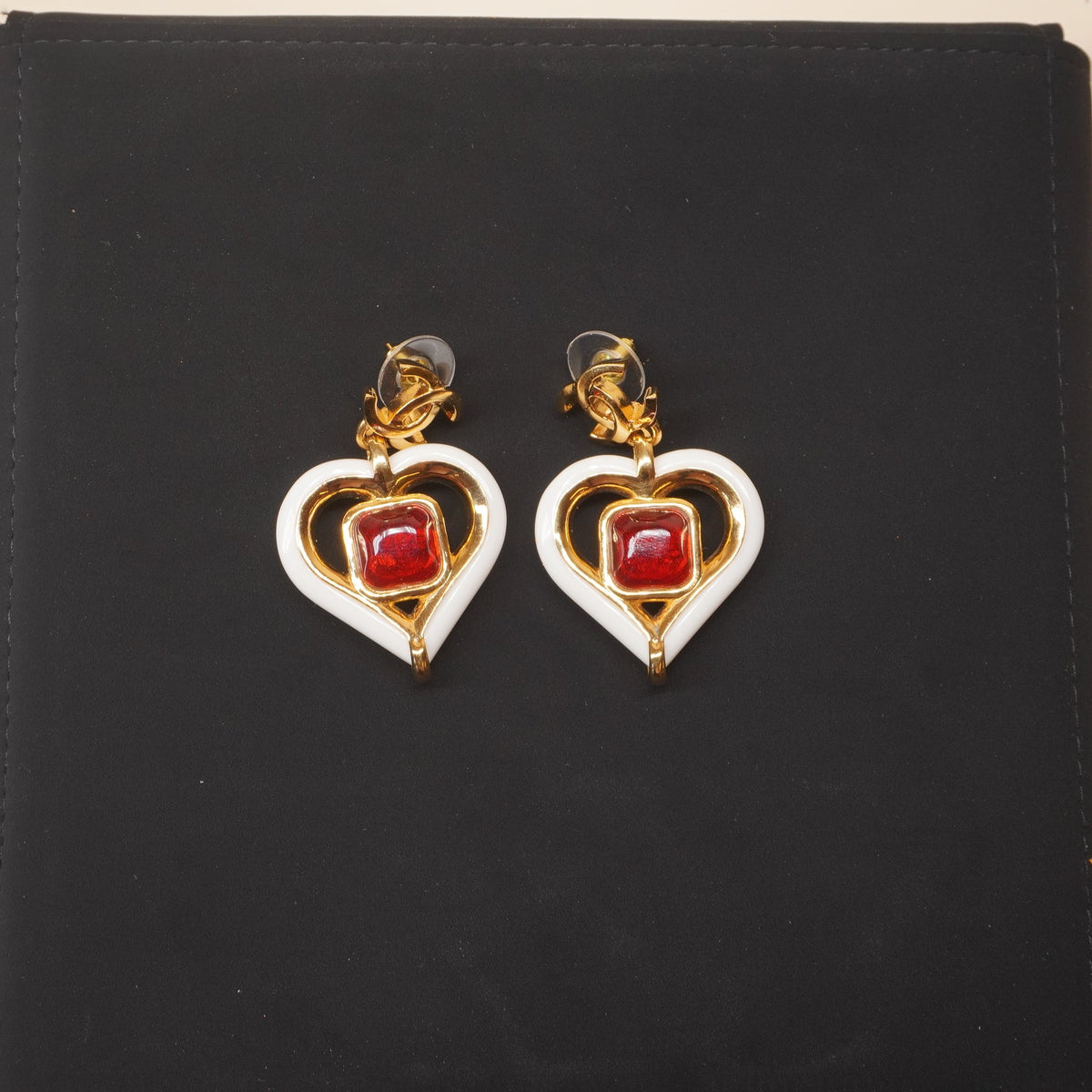 PRE-OWNED Gold-Tone CC White Enamel Heart Drop Earrings with Red Resin Stone