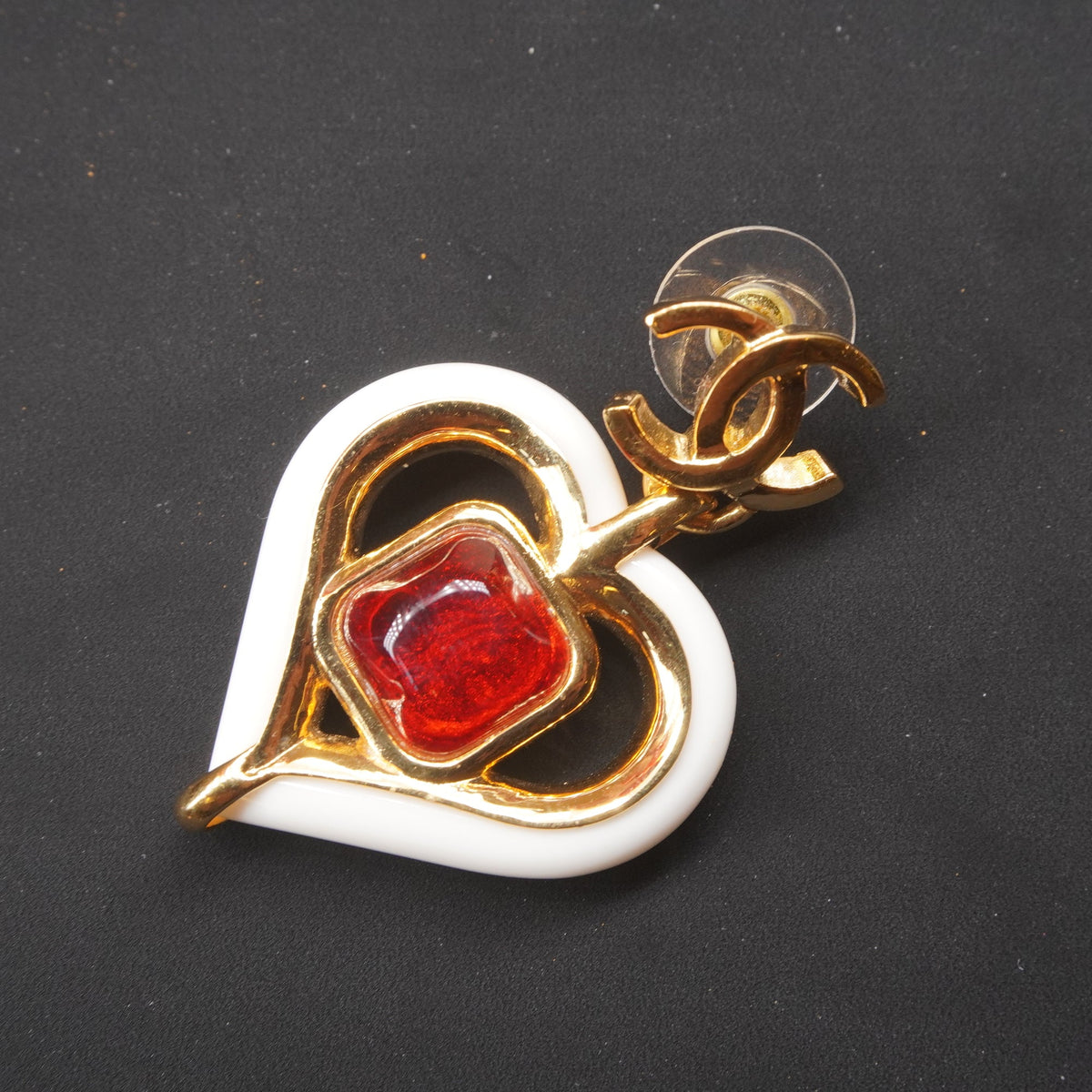 PRE-OWNED Gold-Tone CC White Enamel Heart Drop Earrings with Red Resin Stone