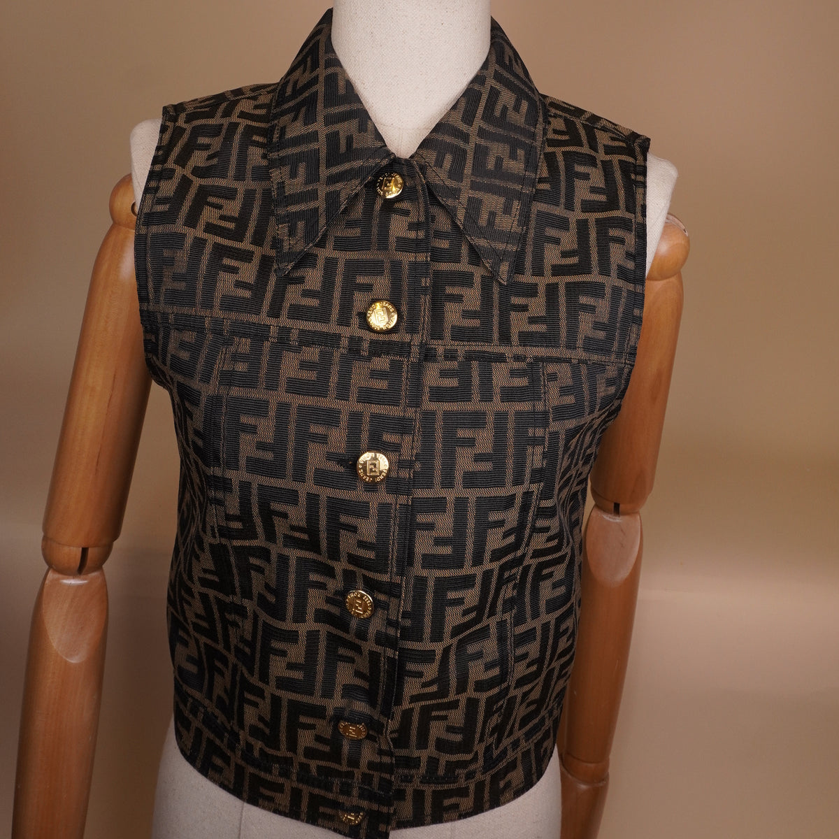 PRE-OWNED FF Zucca Pattern Buttoned Waistcoat In Brown