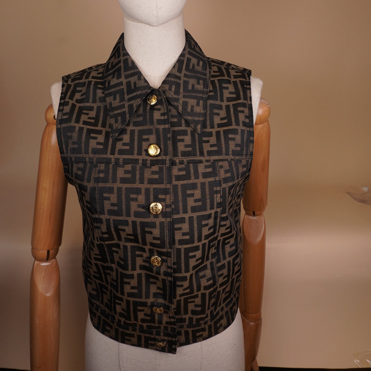 PRE-OWNED FF Zucca Pattern Buttoned Waistcoat In Brown