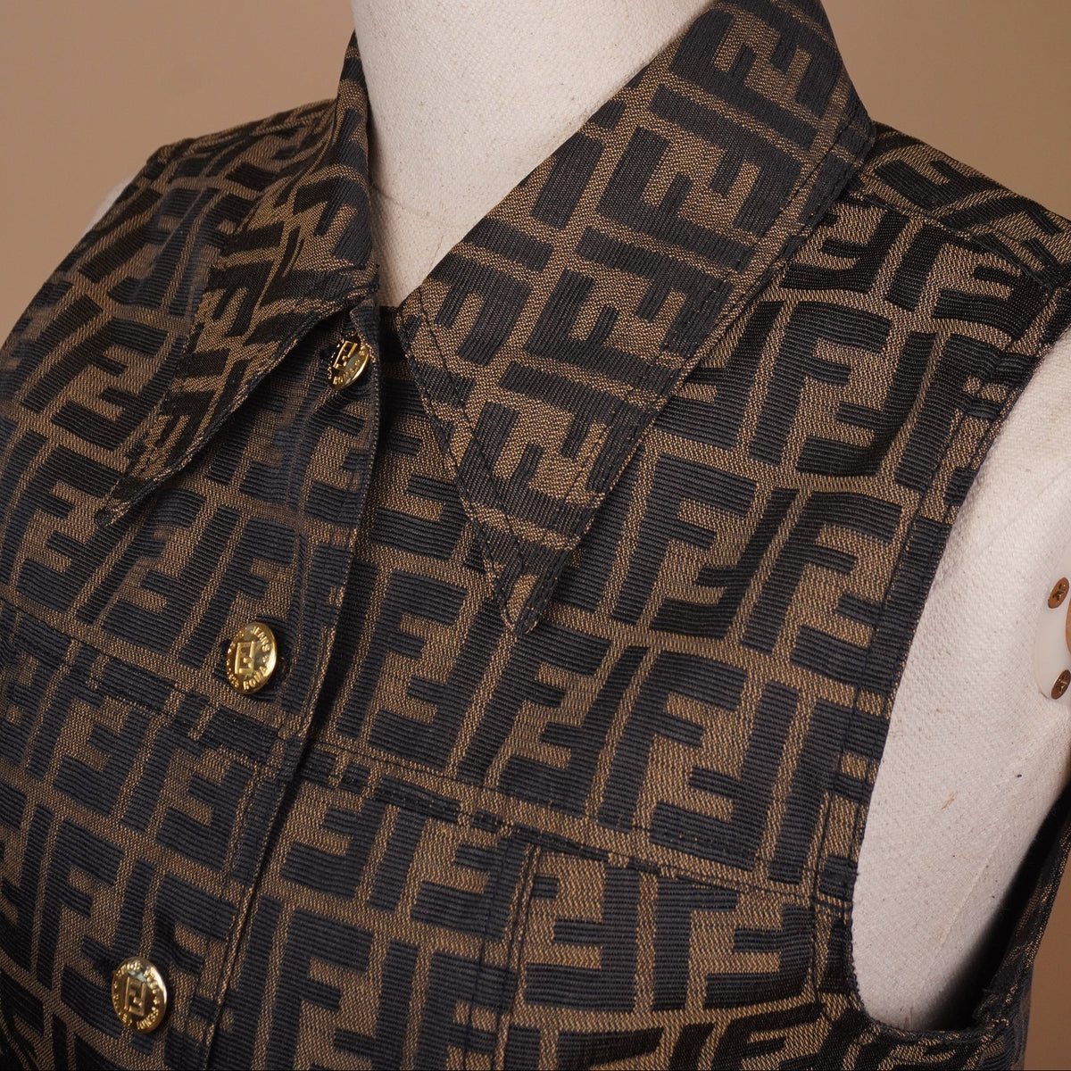 PRE-OWNED FF Zucca Pattern Buttoned Waistcoat In Brown