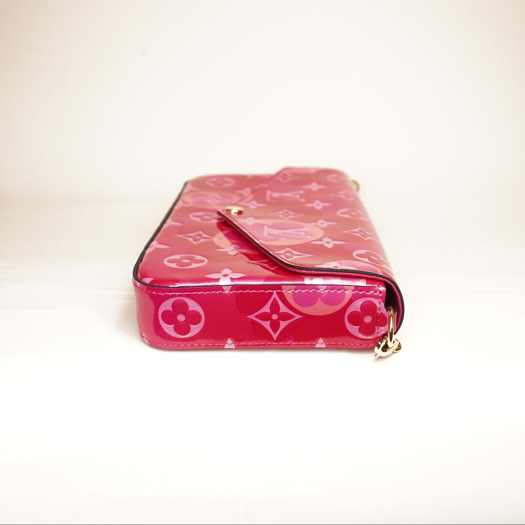 PRE-OWNED LV Vernis Valentine Pochette Felicie Chain Wallet Fuchsia