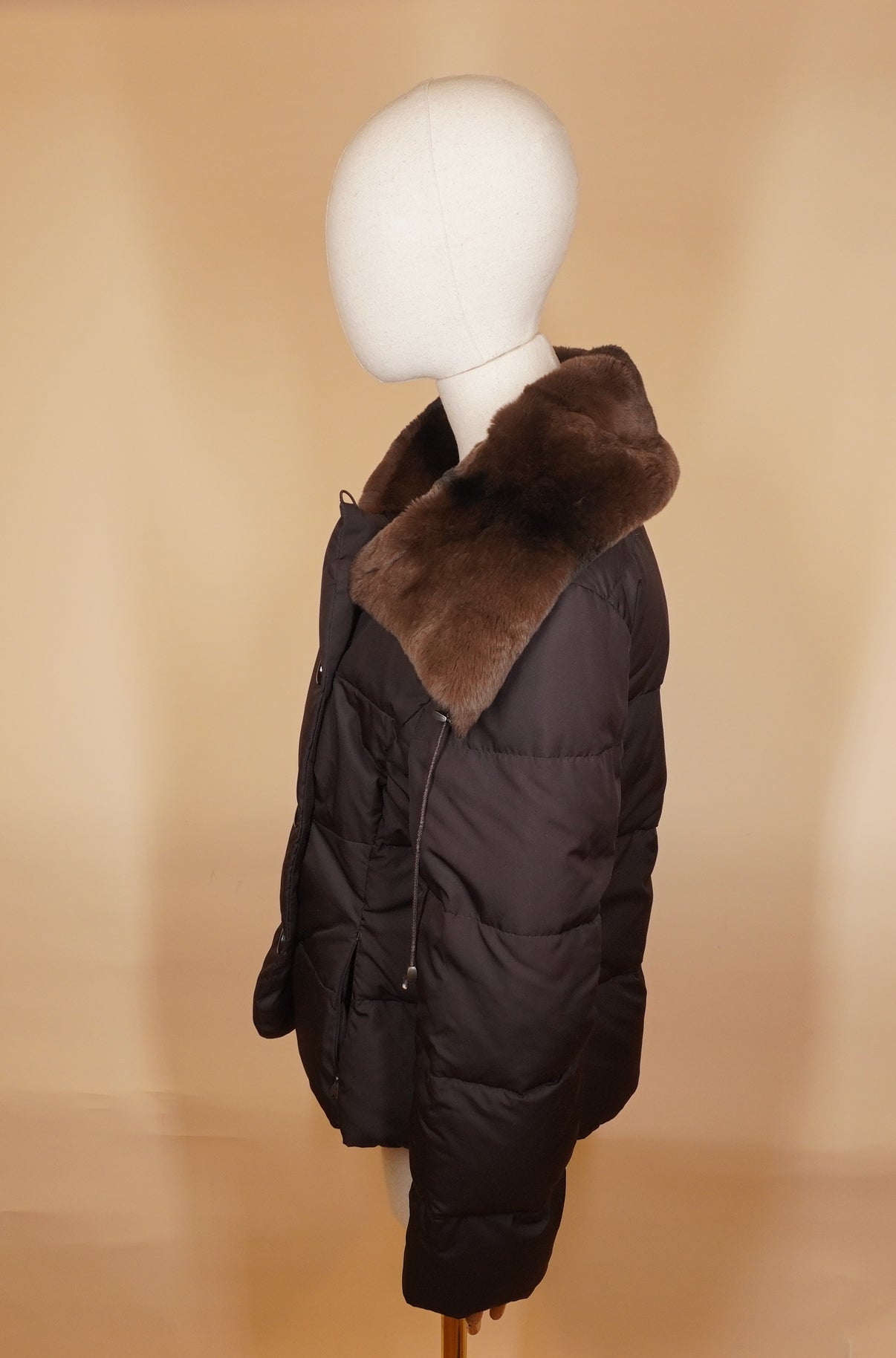 PRE-OWNED MAX MARA Fur-Collar Quilted Puffer Jacket SIZE S/M