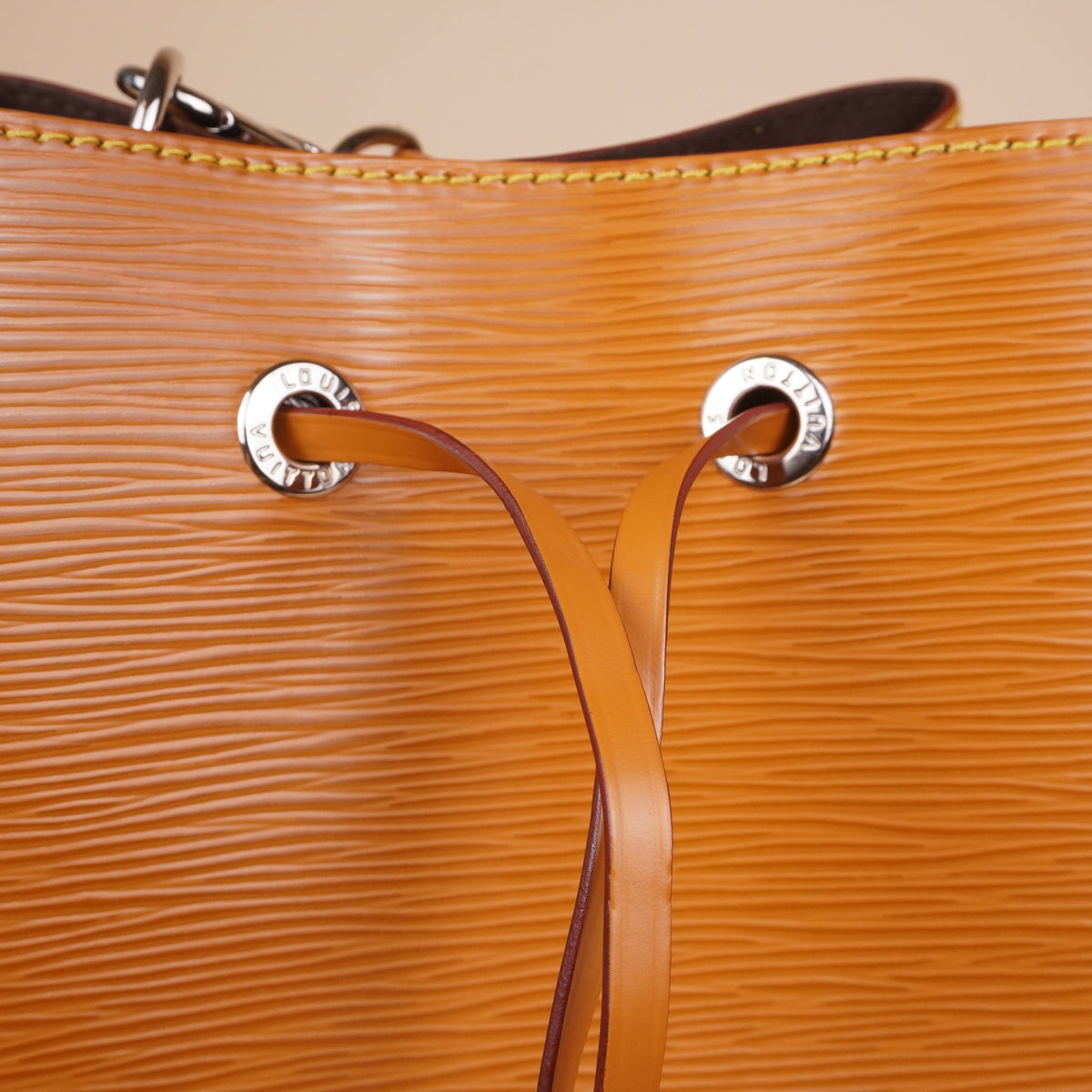 PRE-OWNED LV NeoNoe Mini Epi Leather Caramel Brown