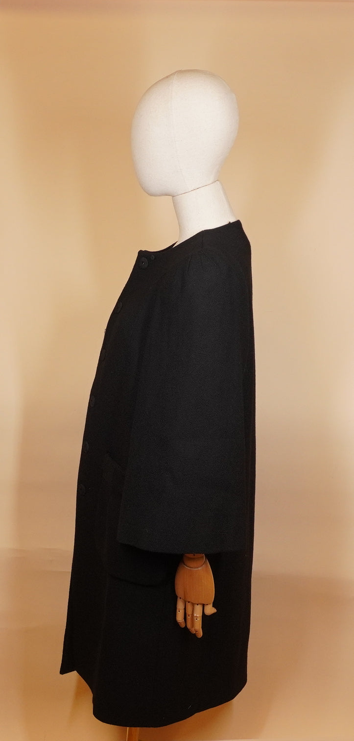 PRE-OWNED GG Vintage Collarless Black Wool Coat SIZE XS/S