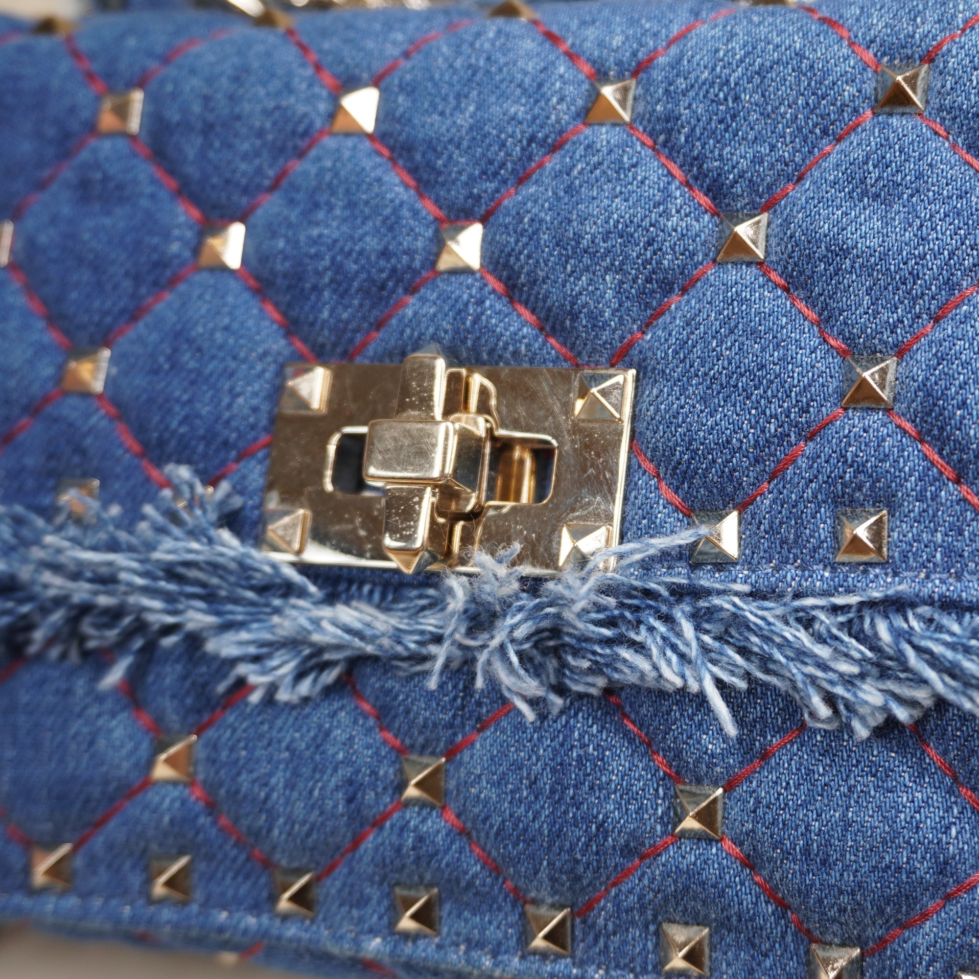 PRE-OWNED Rockstud Spike Flap Bag Quilted Denim Medium Shoulder Bag