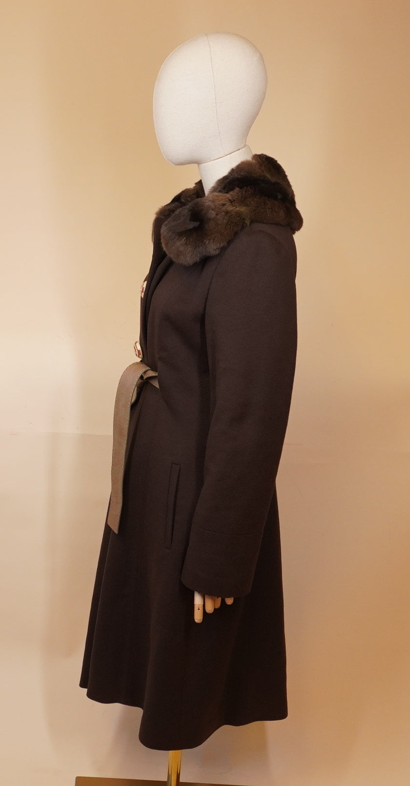 PRE-OWNED FF Vintage Long Wool Coat with Fur Collar and Leather Waist Belt SIZE SMALL