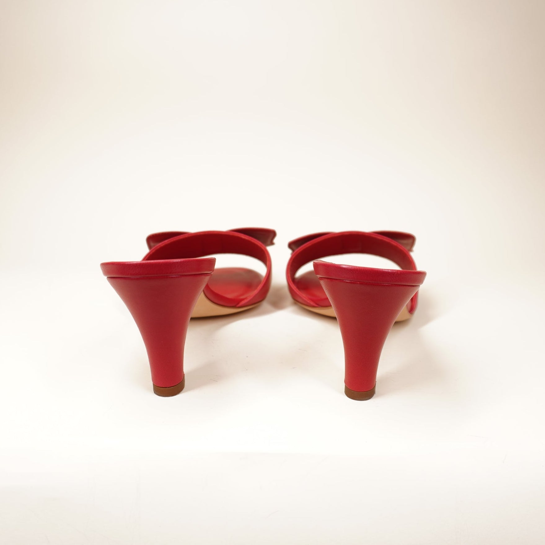 PRE-OWNED CC Pink Leather Open Toe Bow Heeled Sandals 