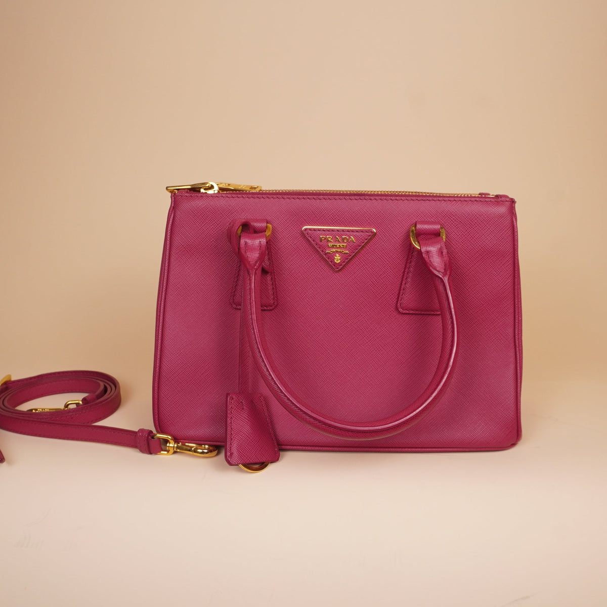 PRE-OWNED Small Galleria Saffiano Leather Tote Bag in Fuchsia Pink