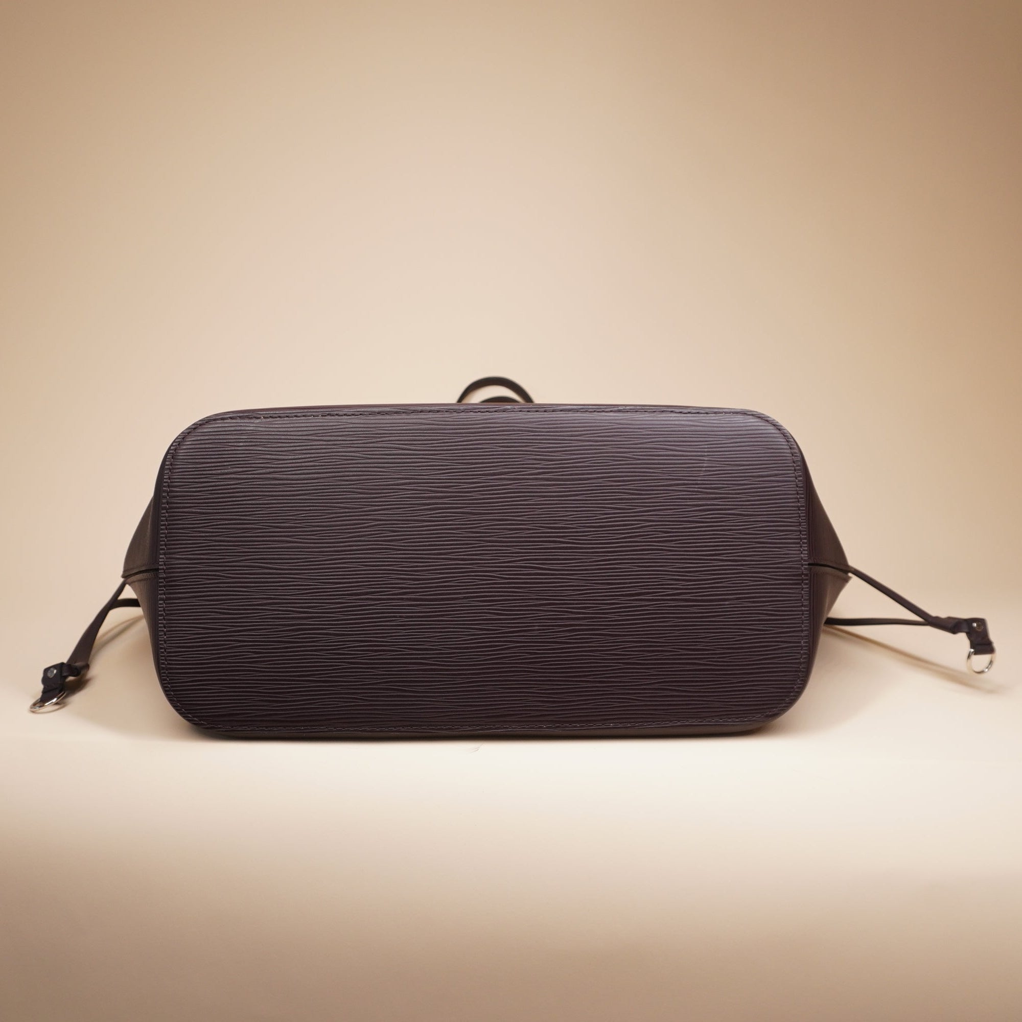 PRE-OWNED LV Violet Epi Leather Neverfull MM Shoulder Bag