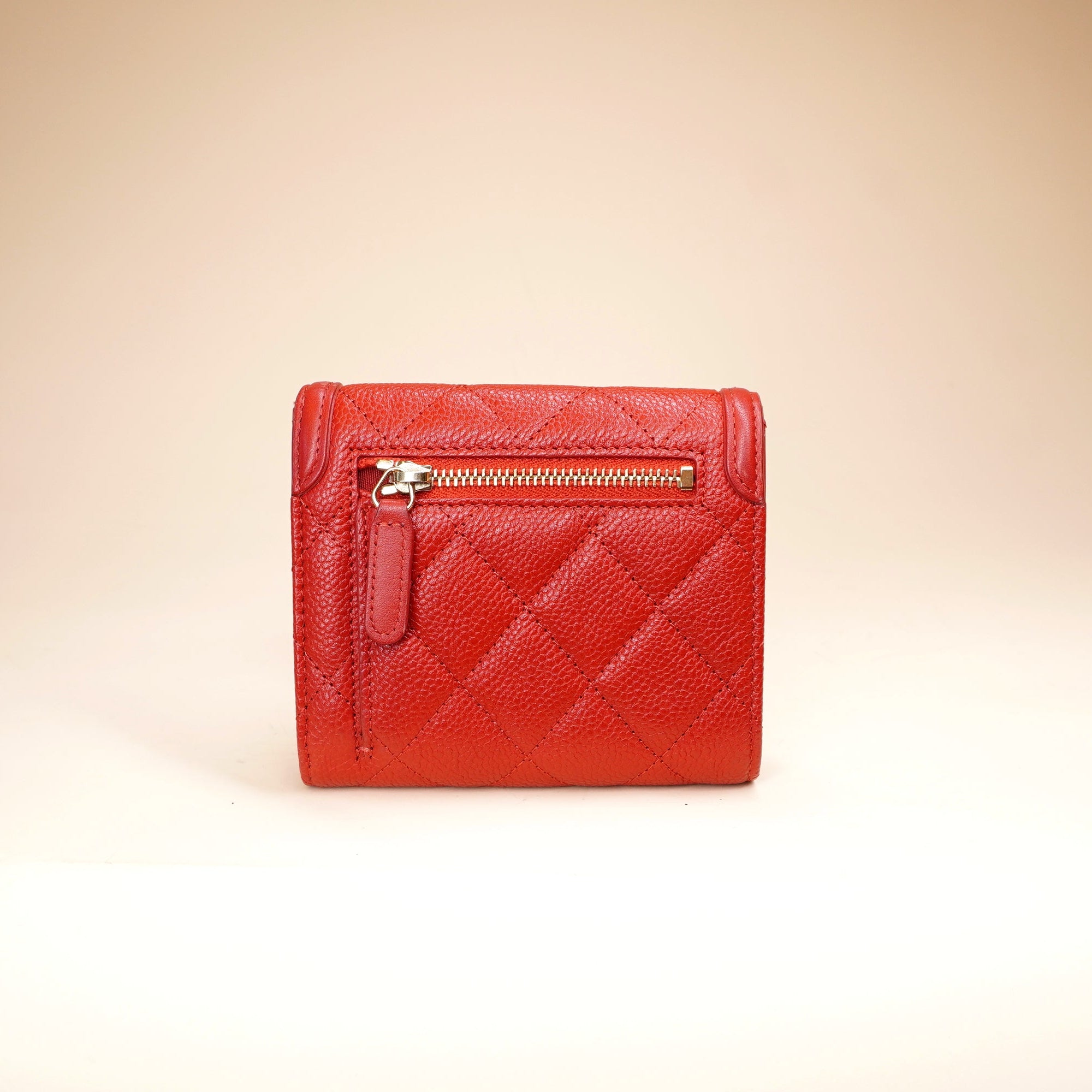 PRE-OWNED CC Tri-fold Red Figurine Compact Wallet Caviar Skin