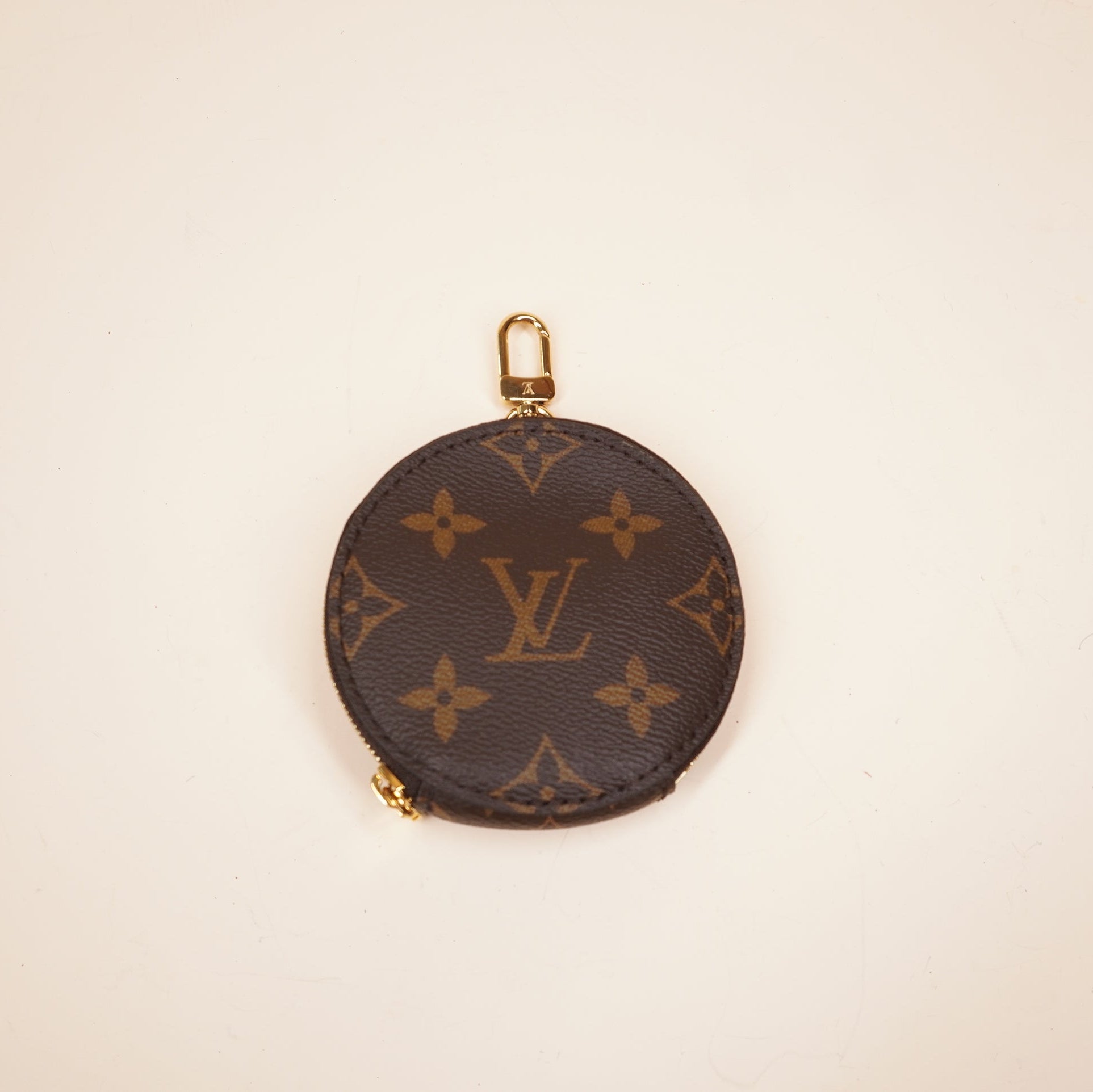 PRE-OWNED LV Monogram Canvas Multipochette Accessories Crossbody Bag