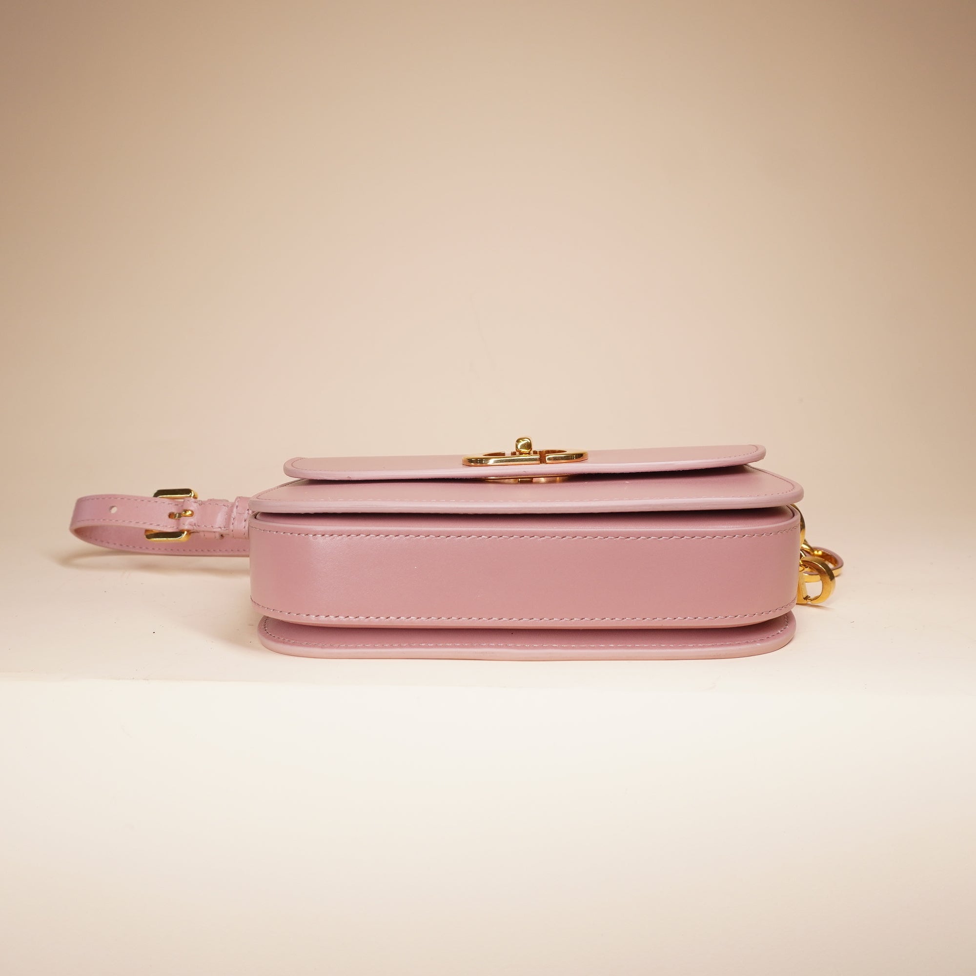 PRE-OWNED Leather Ligth Pink 30 Montaigne Shoulder Bag