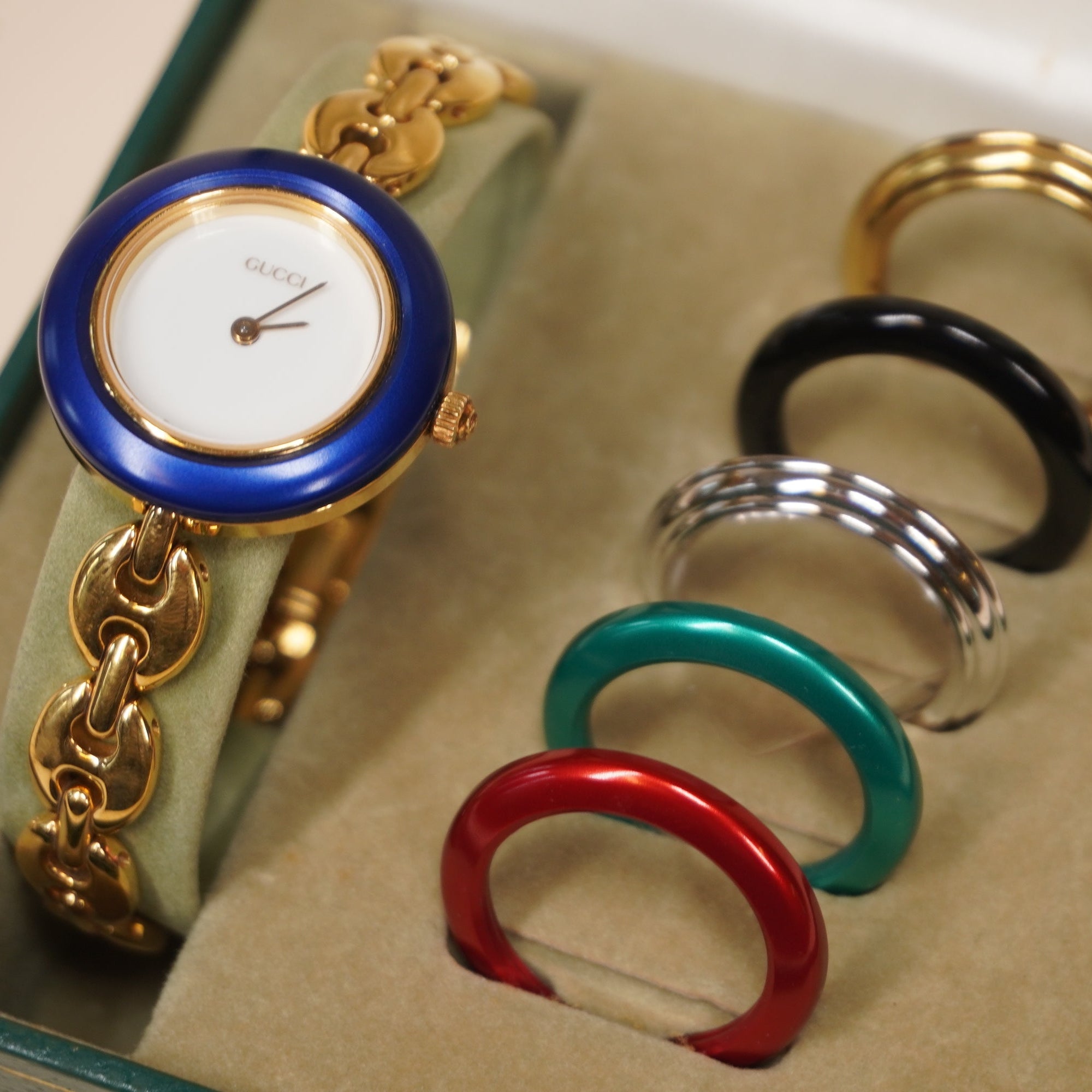 PRE-OWNED GG Vintage Change Bezel Watch Gold Plated