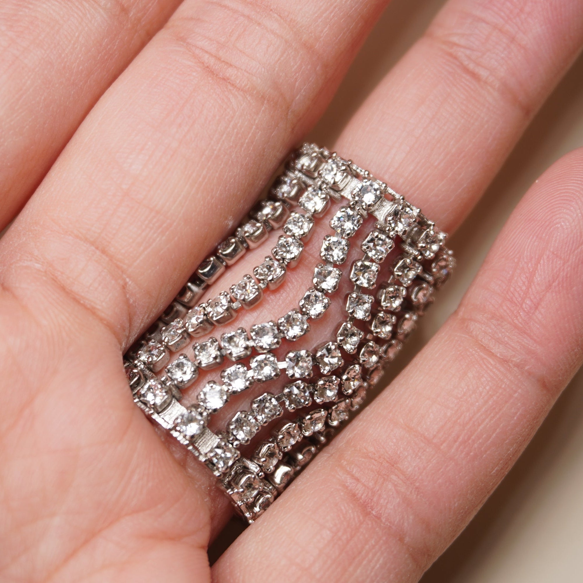 PRE-OWNED GG Interlocking G Ring Silver Clear Hardware Rhinestones