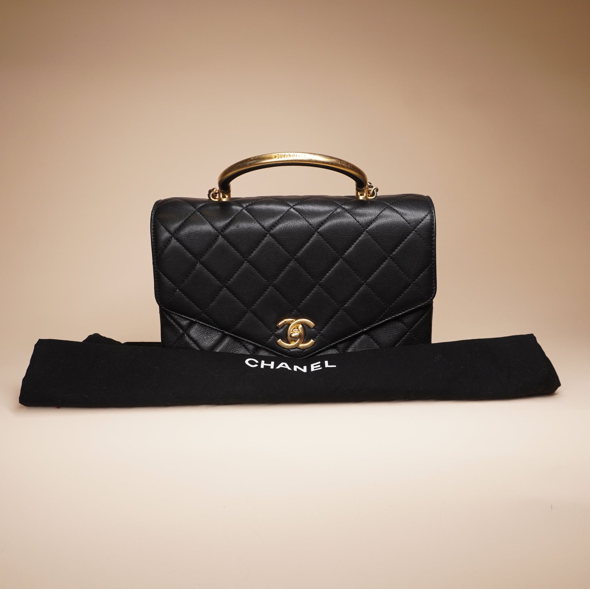 PRE-OWNED CC Black Calfskin Quilted Coco Handle Envelope Flap